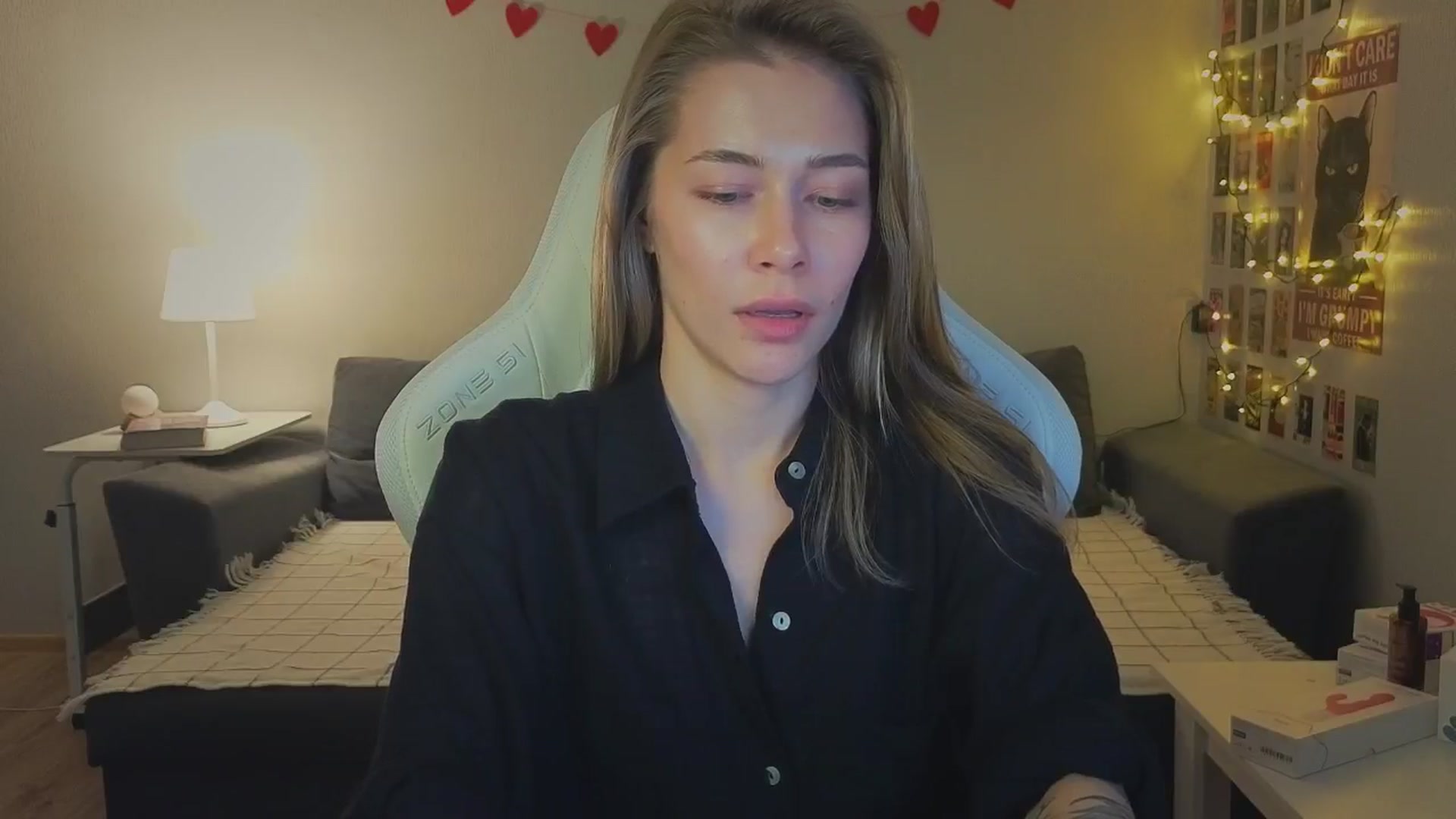 Gallery image thumbnail from KeepSpark's myfreecams stream on, 11/22/2024, 09:00 image 16 of 20