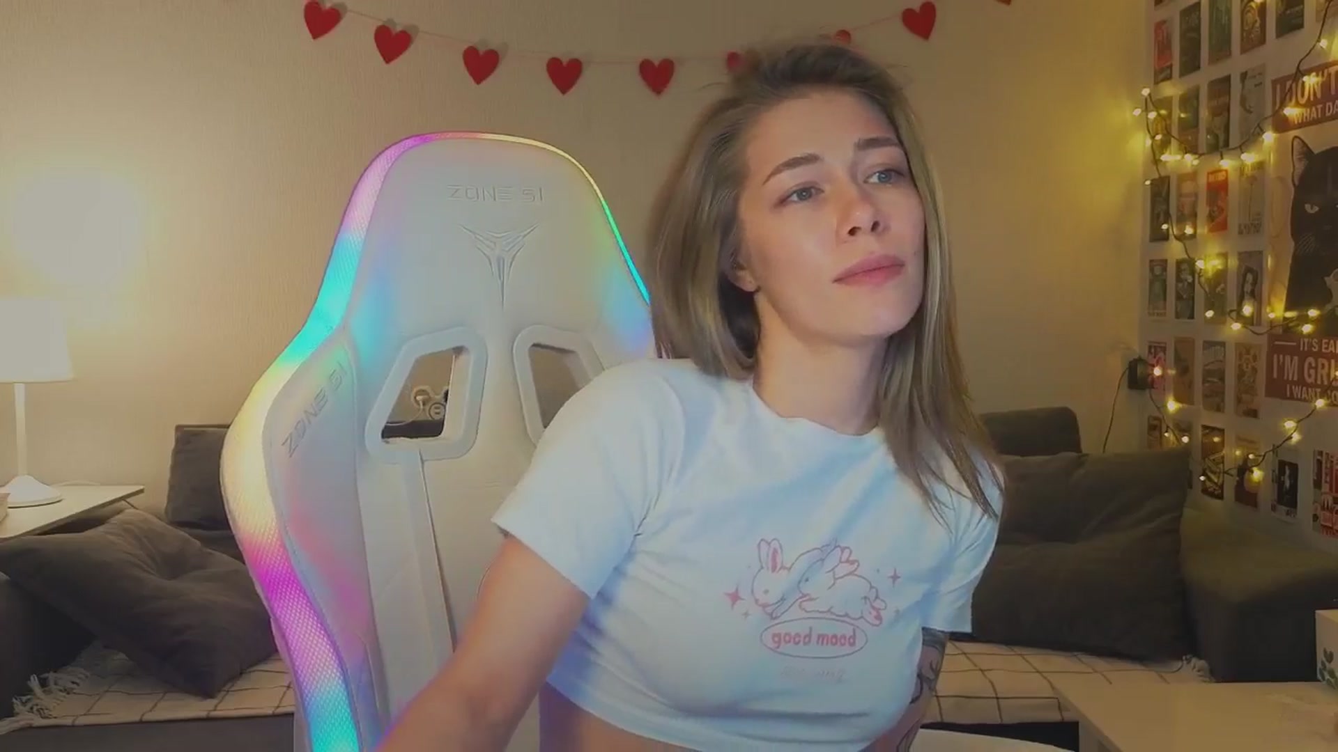 Gallery image thumbnail from KeepSpark's myfreecams stream on, 11/28/2024, 07:38 image 11 of 20