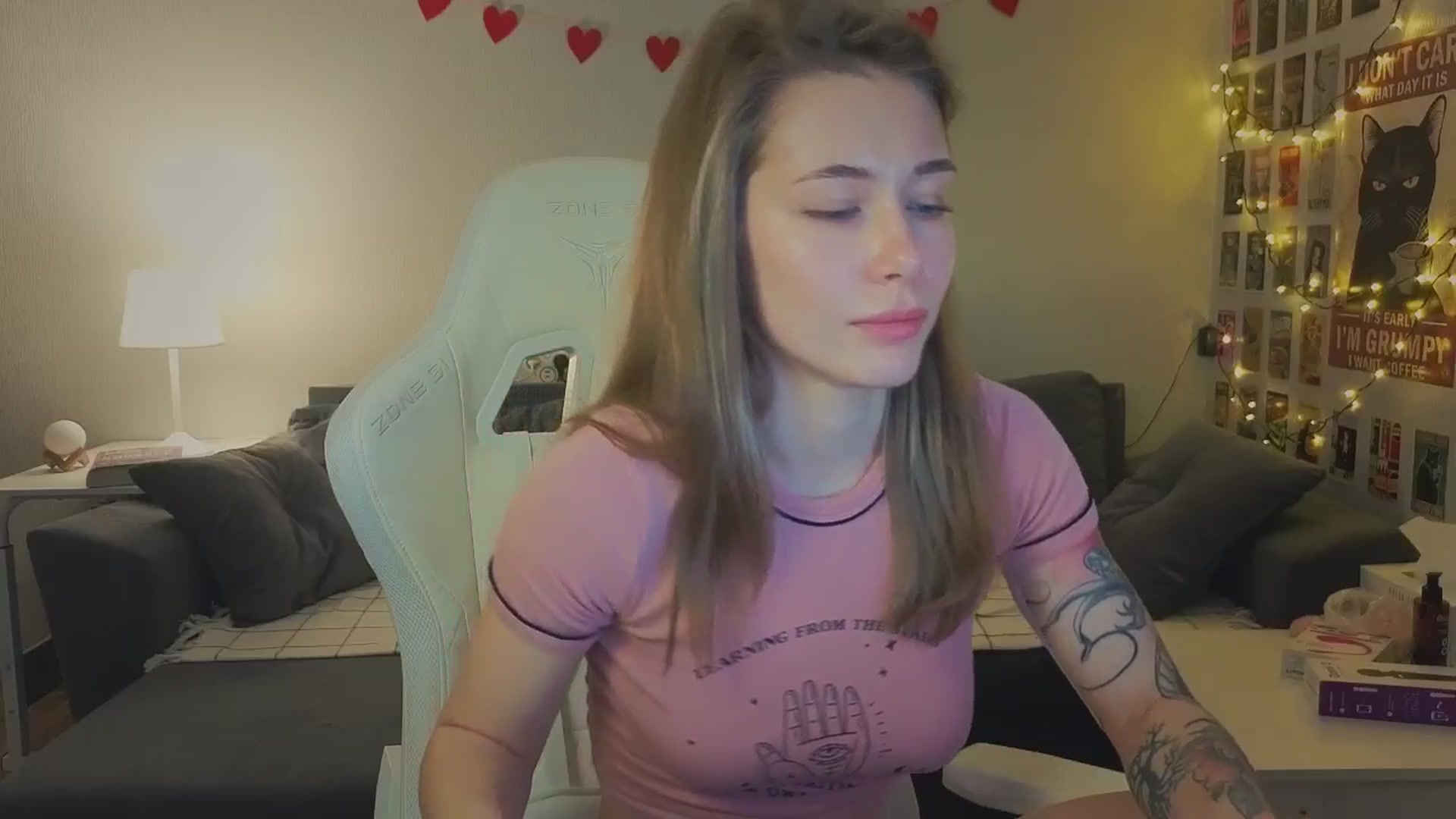 Gallery image thumbnail from KeepSpark's myfreecams stream on, 12/03/2024, 08:12 image 11 of 20