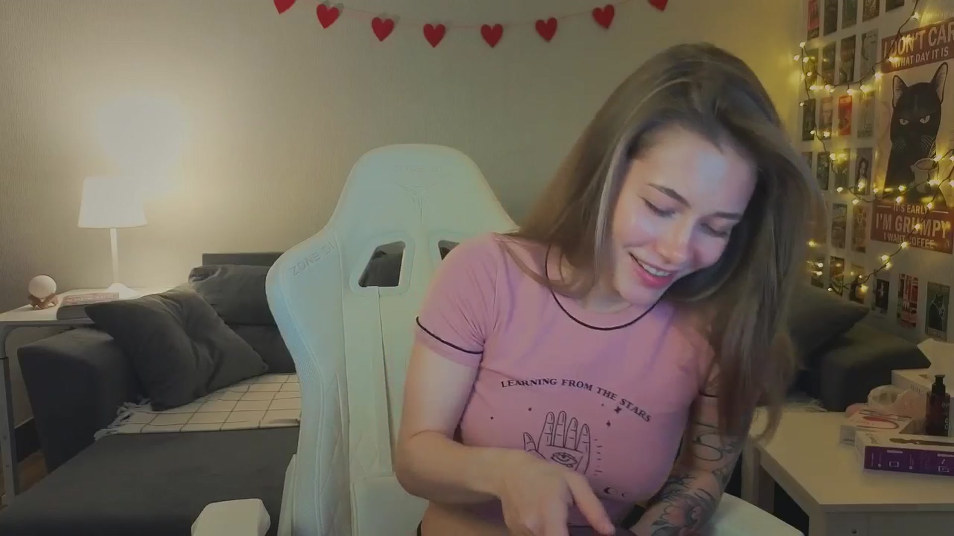 Gallery image thumbnail from KeepSpark's myfreecams stream on, 12/03/2024, 08:12 image 7 of 20