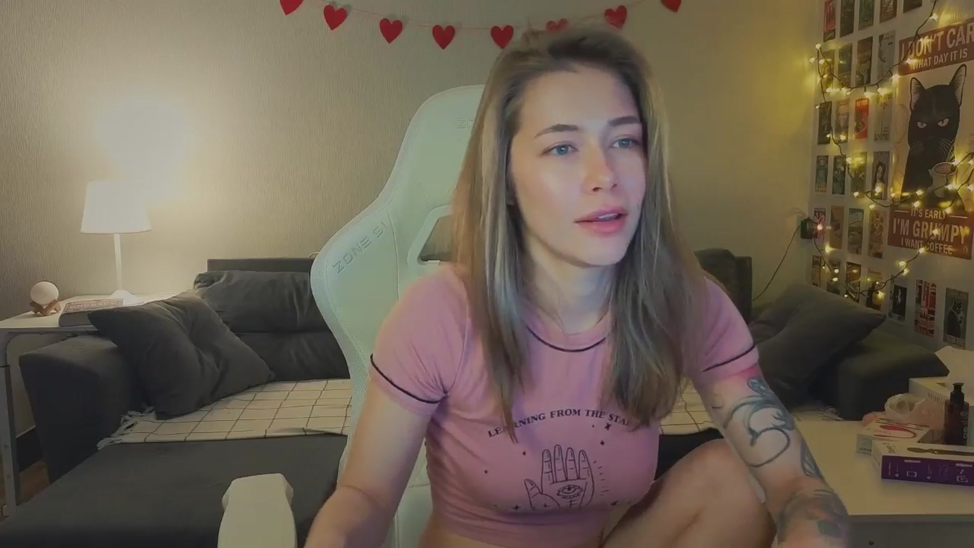 Gallery image thumbnail from KeepSpark's myfreecams stream on, 12/03/2024, 08:12 image 5 of 20