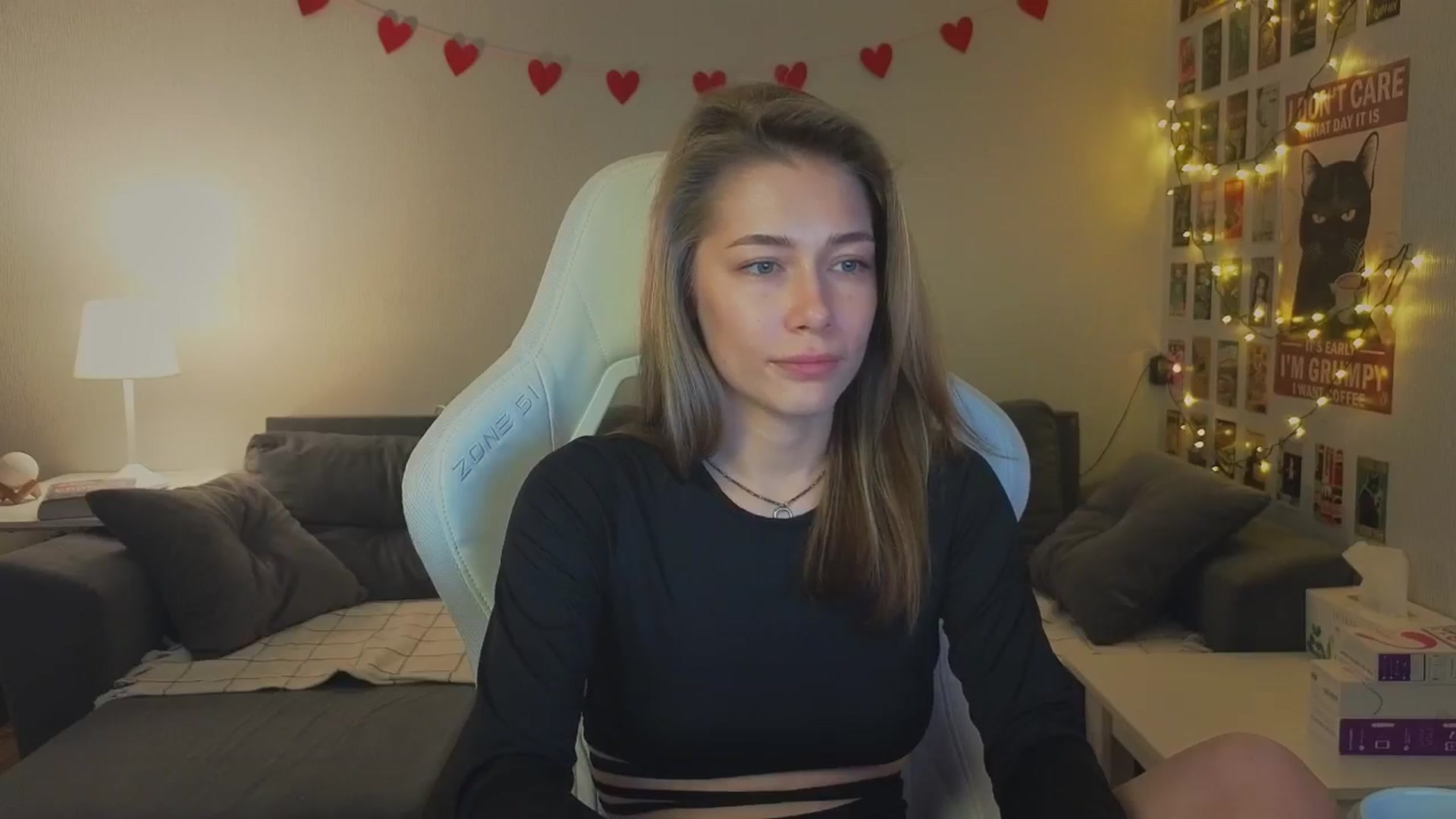 Gallery image thumbnail from KeepSpark's myfreecams stream on, 12/04/2024, 08:01 image 6 of 20