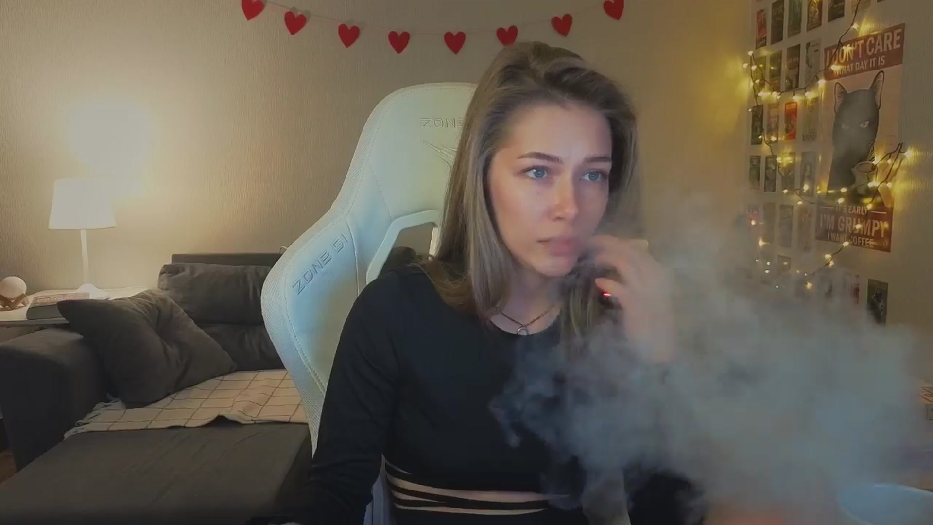 Gallery image thumbnail from KeepSpark's myfreecams stream on, 12/04/2024, 08:01 image 10 of 20