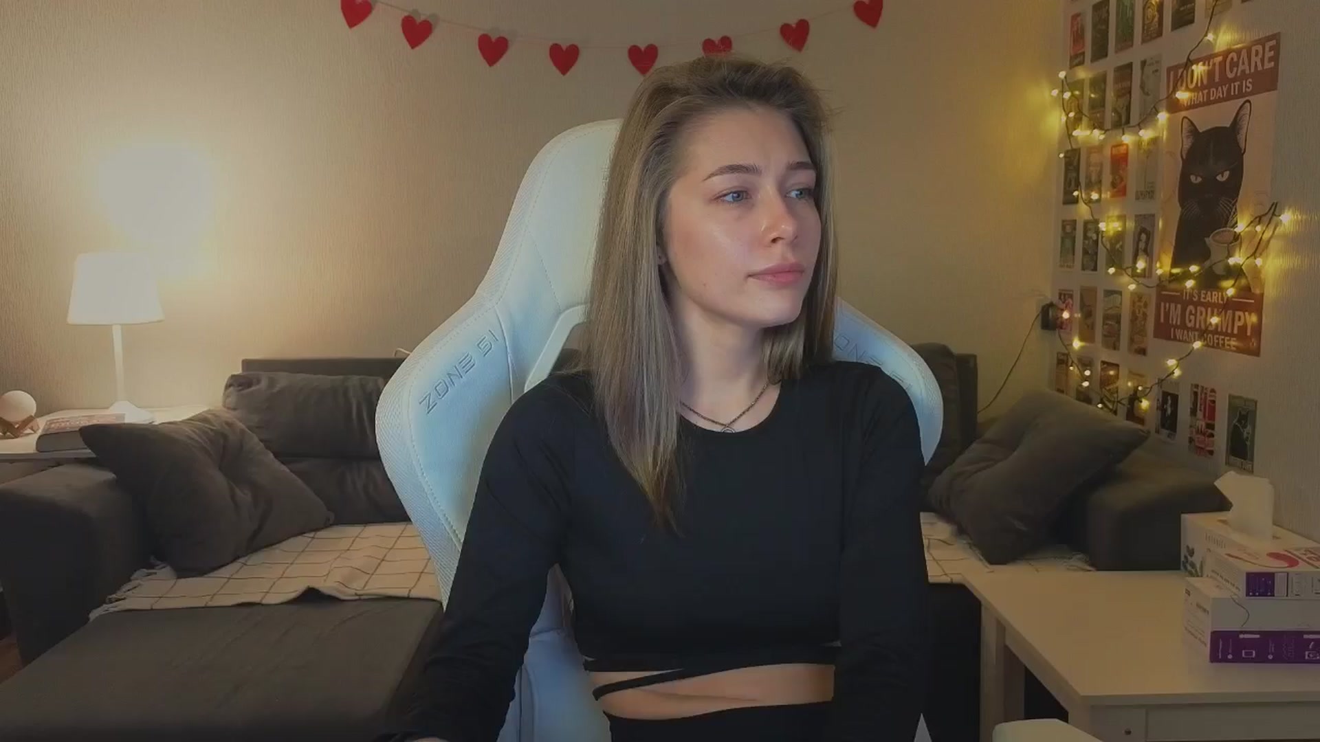 Gallery image thumbnail from KeepSpark's myfreecams stream on, 12/04/2024, 09:02 image 1 of 20