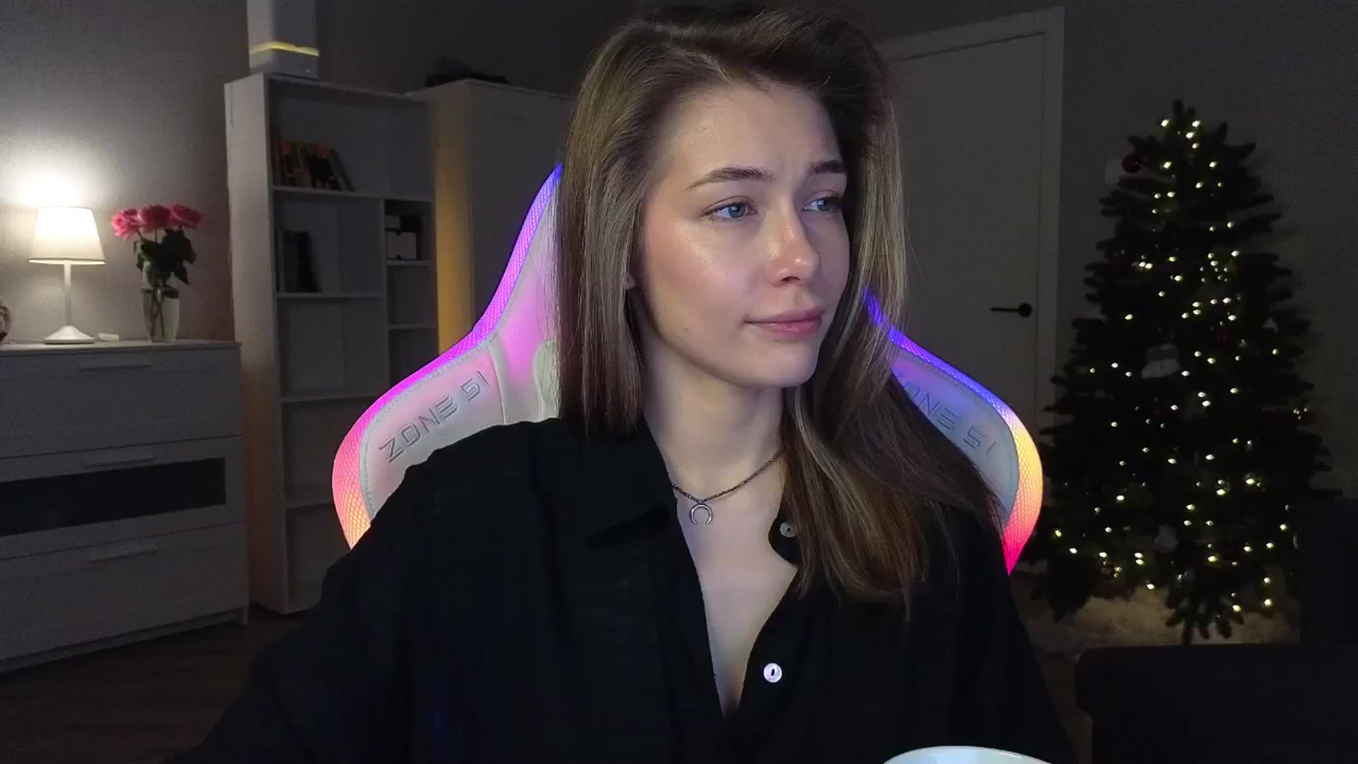 Gallery image thumbnail from KeepSpark's myfreecams stream on, 12/27/2024, 03:59 image 2 of 20