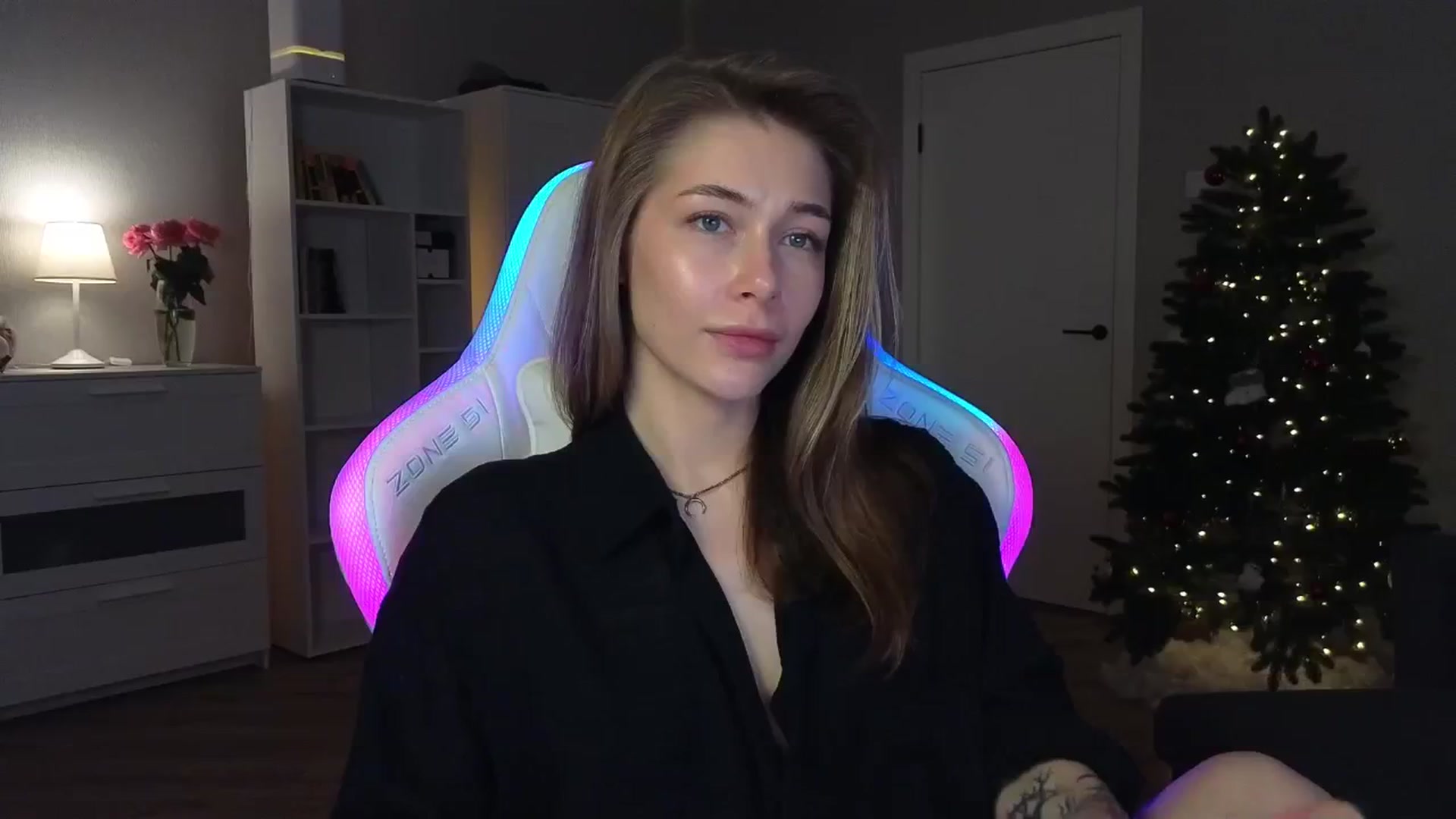 Gallery image thumbnail from KeepSpark's myfreecams stream on, 12/27/2024, 05:42 image 7 of 20