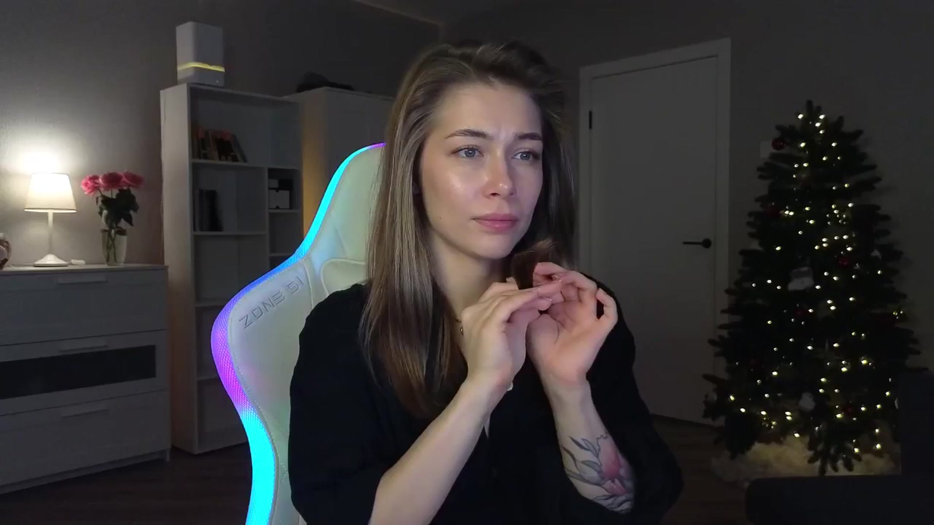 Gallery image thumbnail from KeepSpark's myfreecams stream on, 12/27/2024, 05:42 image 20 of 20