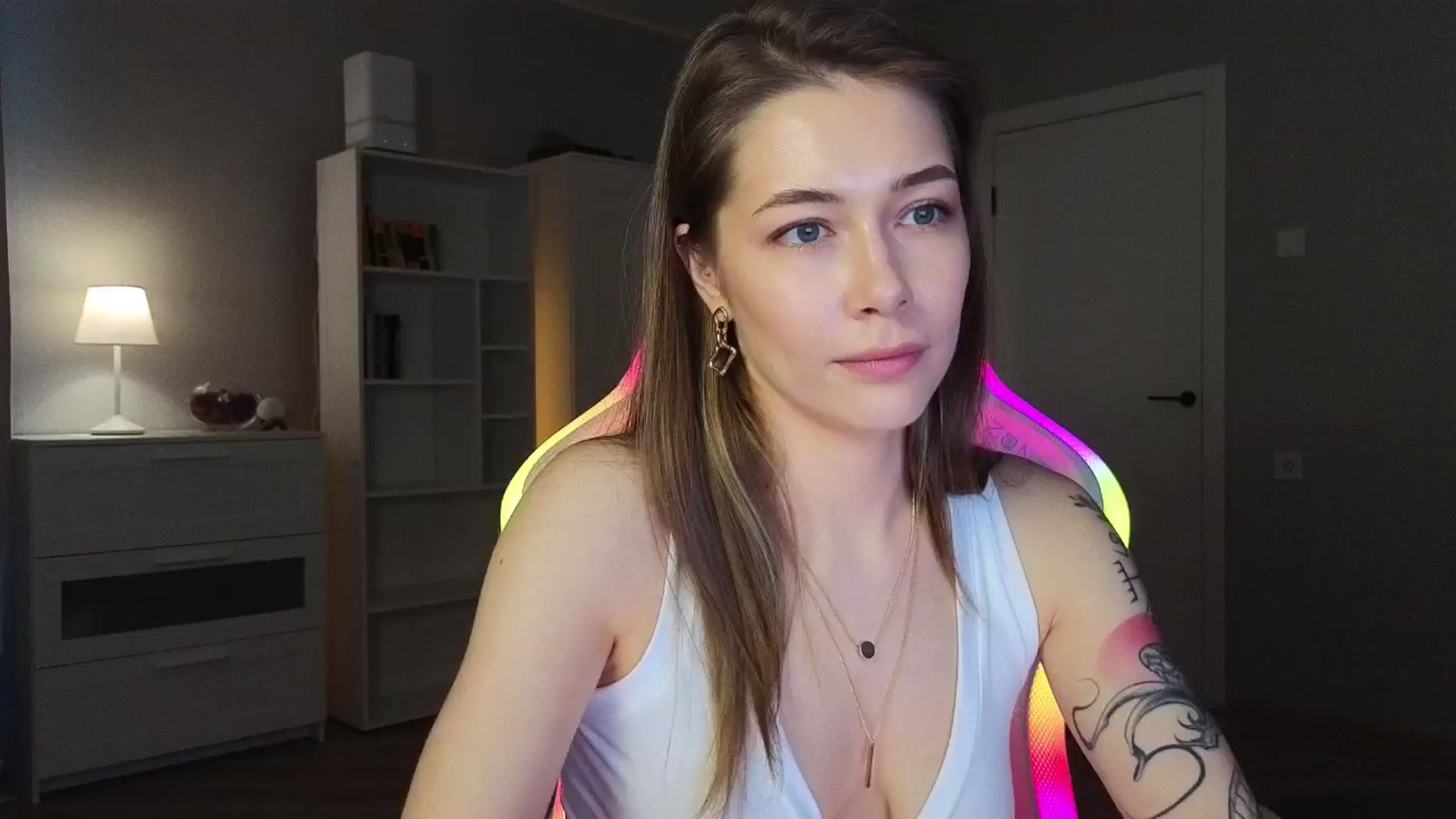 Gallery image thumbnail from KeepSpark's myfreecams stream on, 03/03/2025, 05:43 image 15 of 20