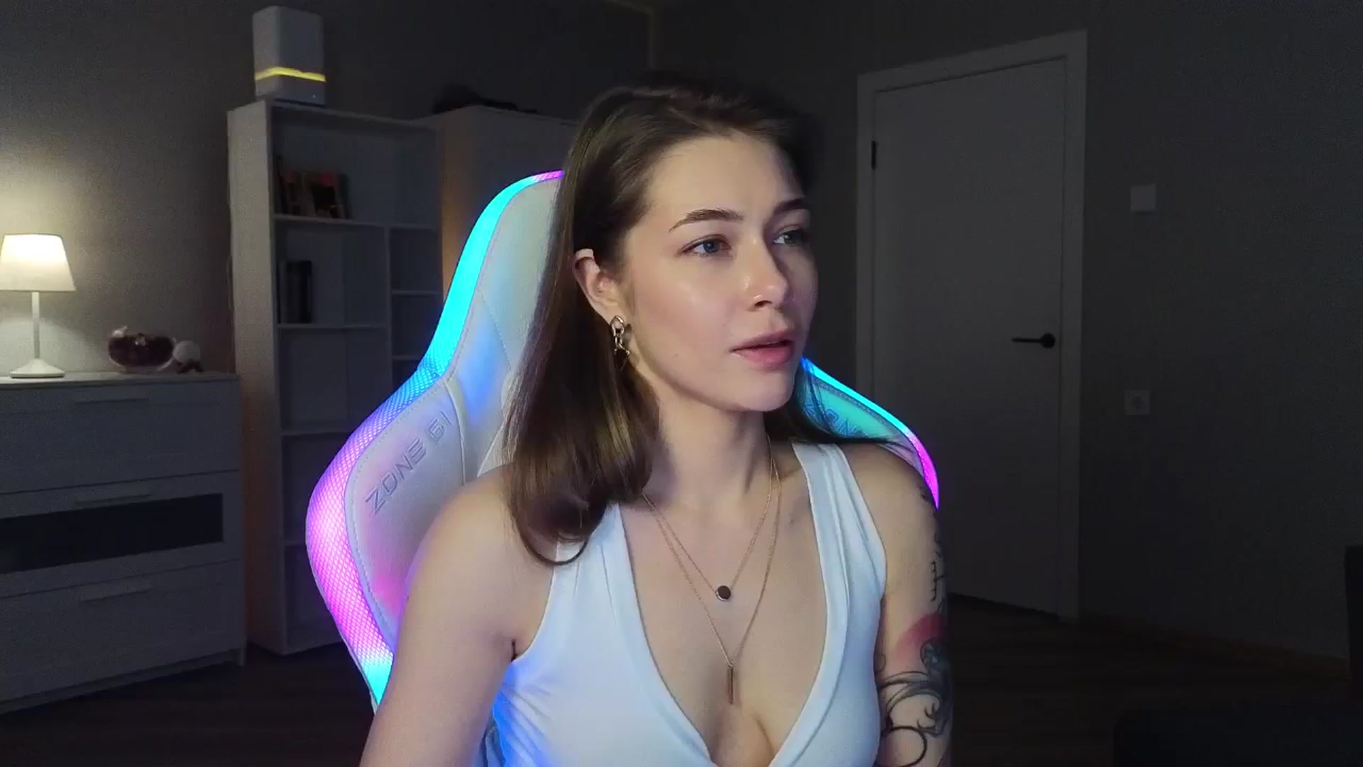 Gallery image thumbnail from KeepSpark's myfreecams stream on, 03/03/2025, 05:43 image 5 of 20