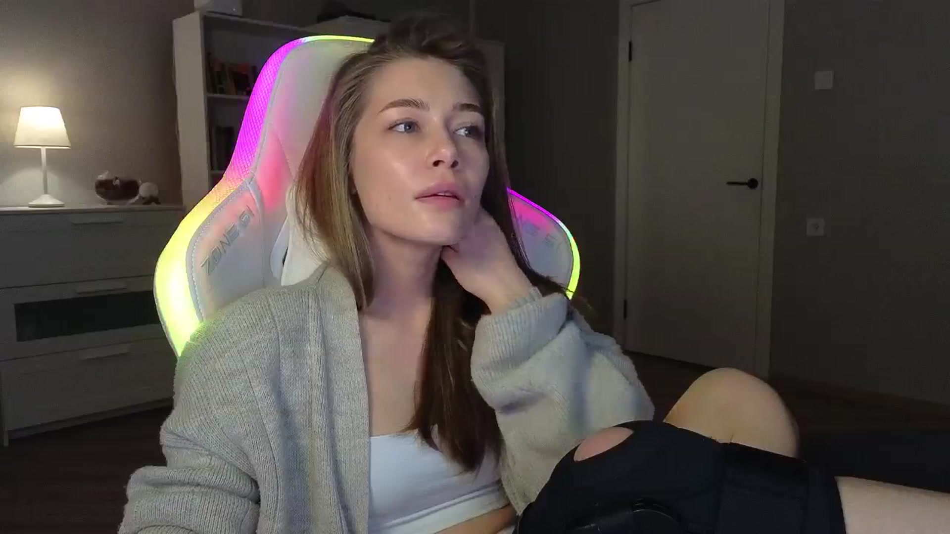 Gallery image thumbnail from KeepSpark's myfreecams stream on, 03/04/2025, 06:30 image 7 of 20