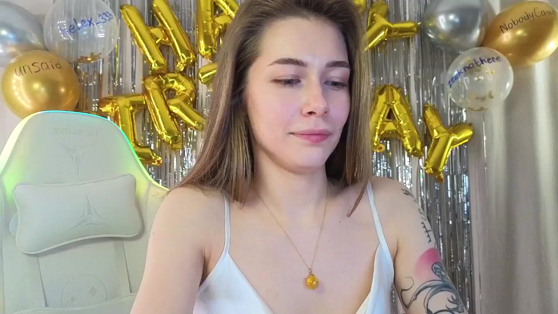 Gallery image thumbnail from KeepSpark's myfreecams stream on, 03/06/2025, 05:14 image 18 of 20