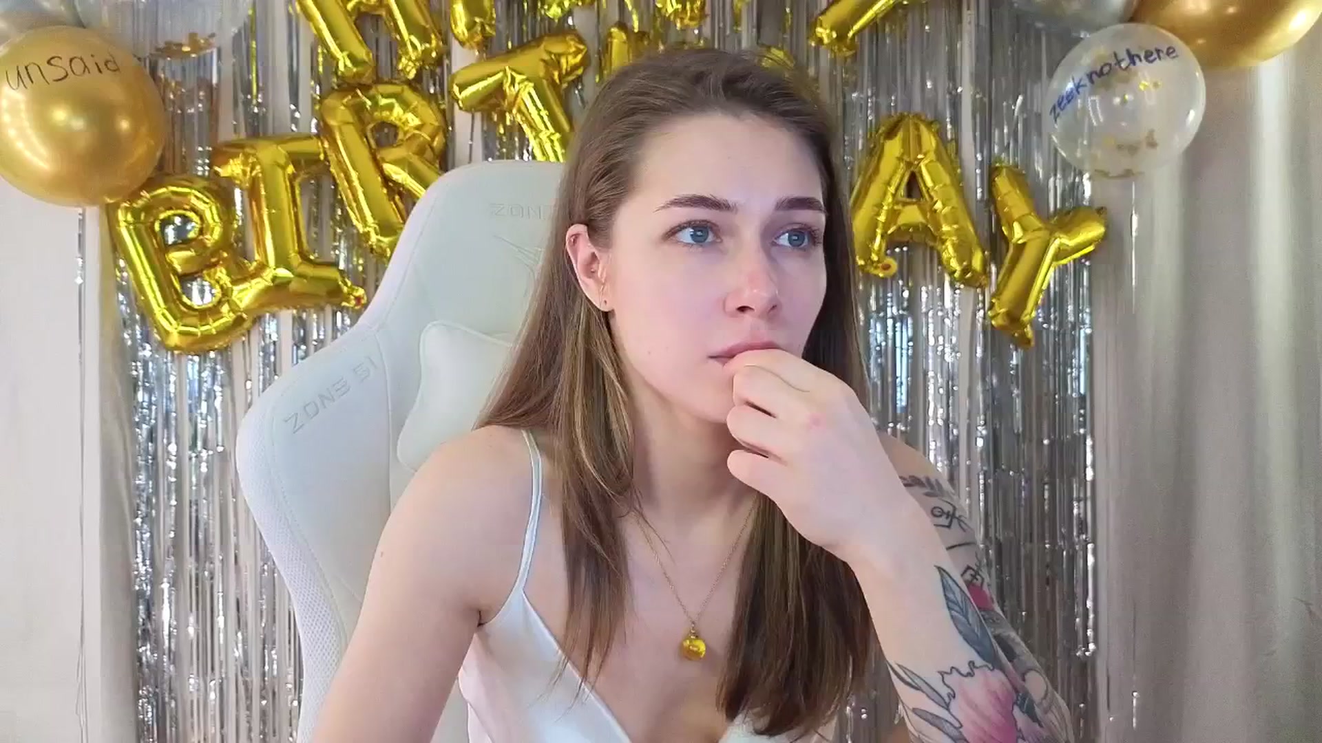 Gallery image thumbnail from KeepSpark's myfreecams stream on, 03/06/2025, 07:16 image 1 of 20