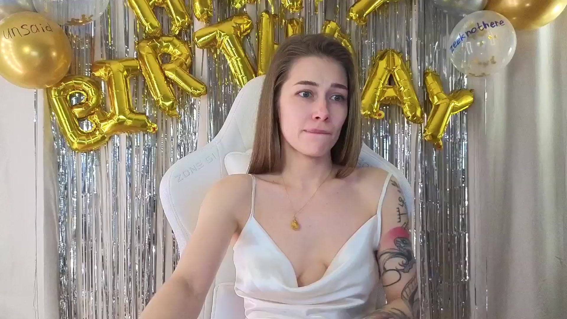 Gallery image thumbnail from KeepSpark's myfreecams stream on, 03/06/2025, 07:16 image 15 of 20