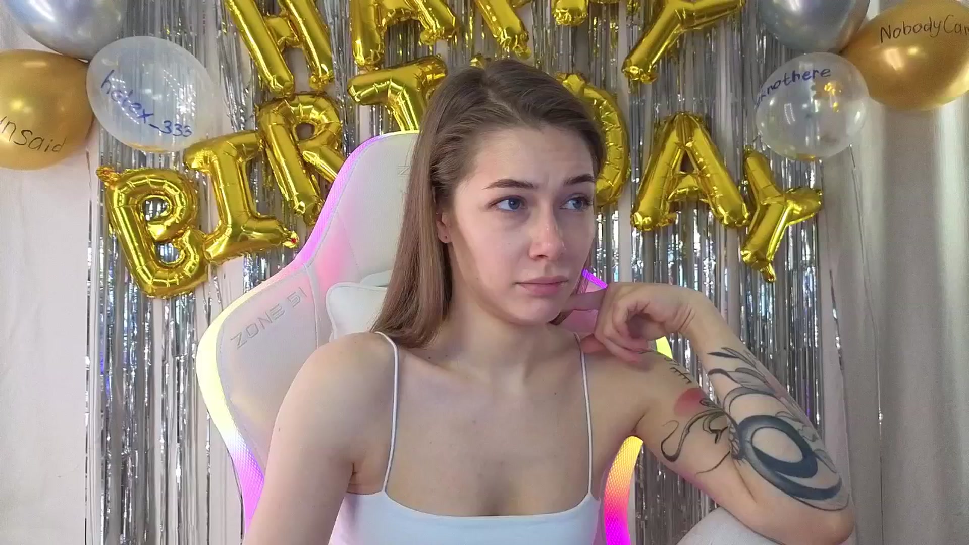 Gallery image thumbnail from KeepSpark's myfreecams stream on, 03/08/2025, 06:52 image 17 of 20
