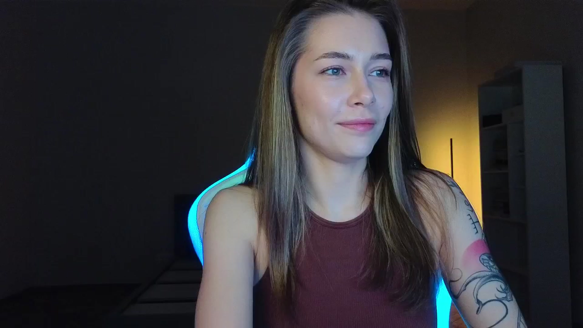 Gallery image thumbnail from KeepSpark's myfreecams stream on, 03/12/2025, 03:53 image 16 of 20