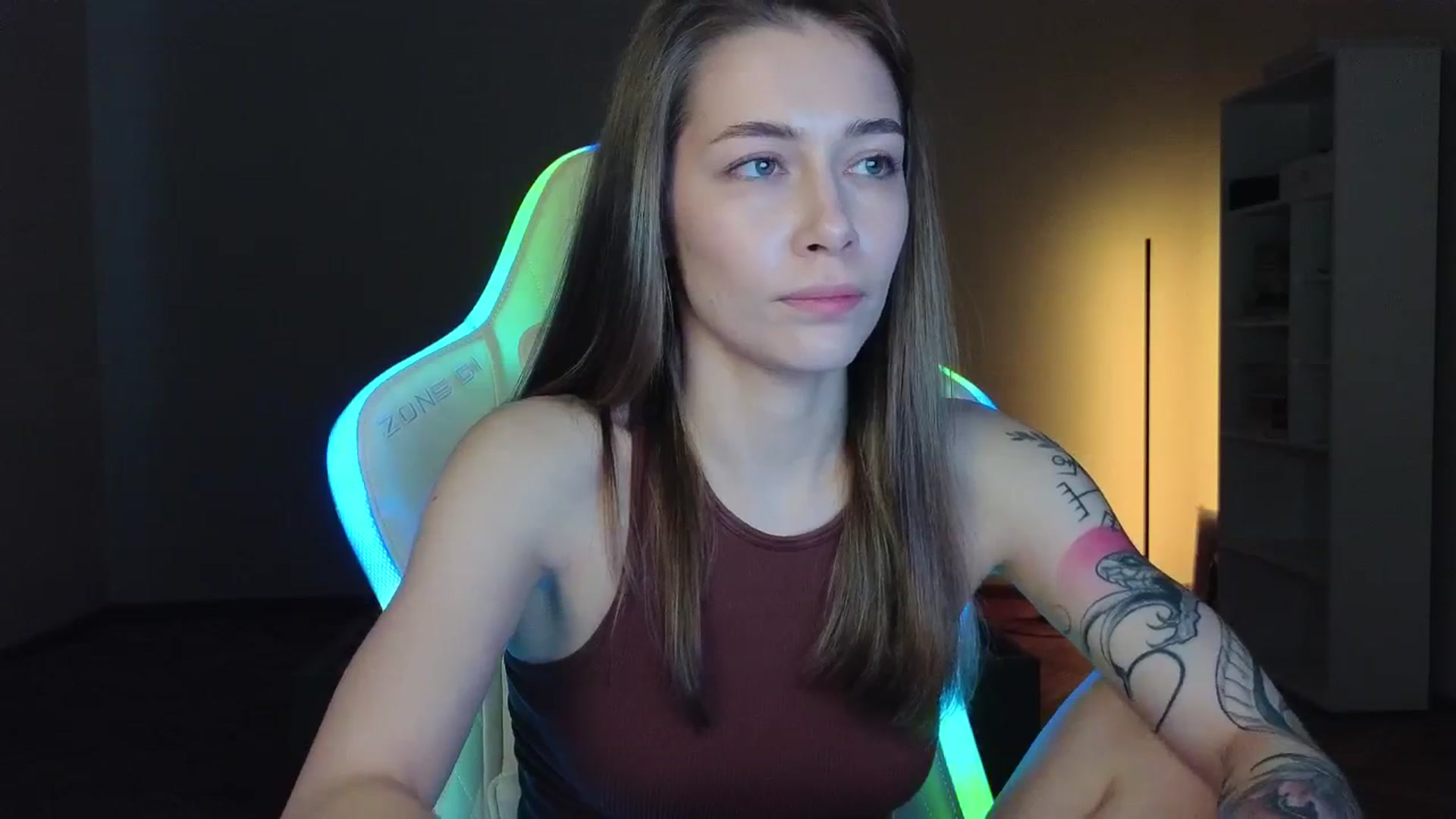 Gallery image thumbnail from KeepSpark's myfreecams stream on, 03/12/2025, 05:36 image 15 of 20