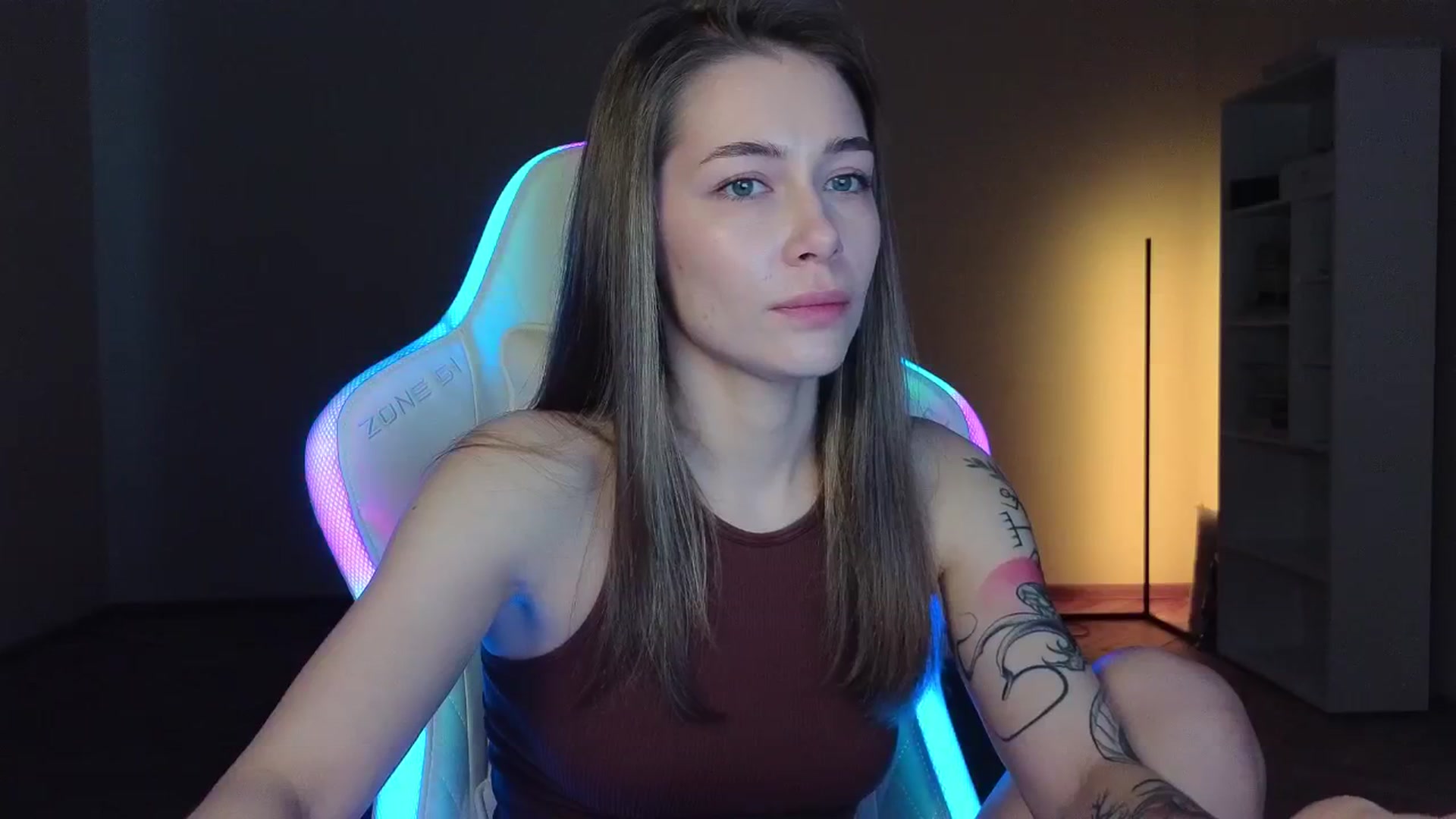 Gallery image thumbnail from KeepSpark's myfreecams stream on, 03/12/2025, 05:36 image 18 of 20