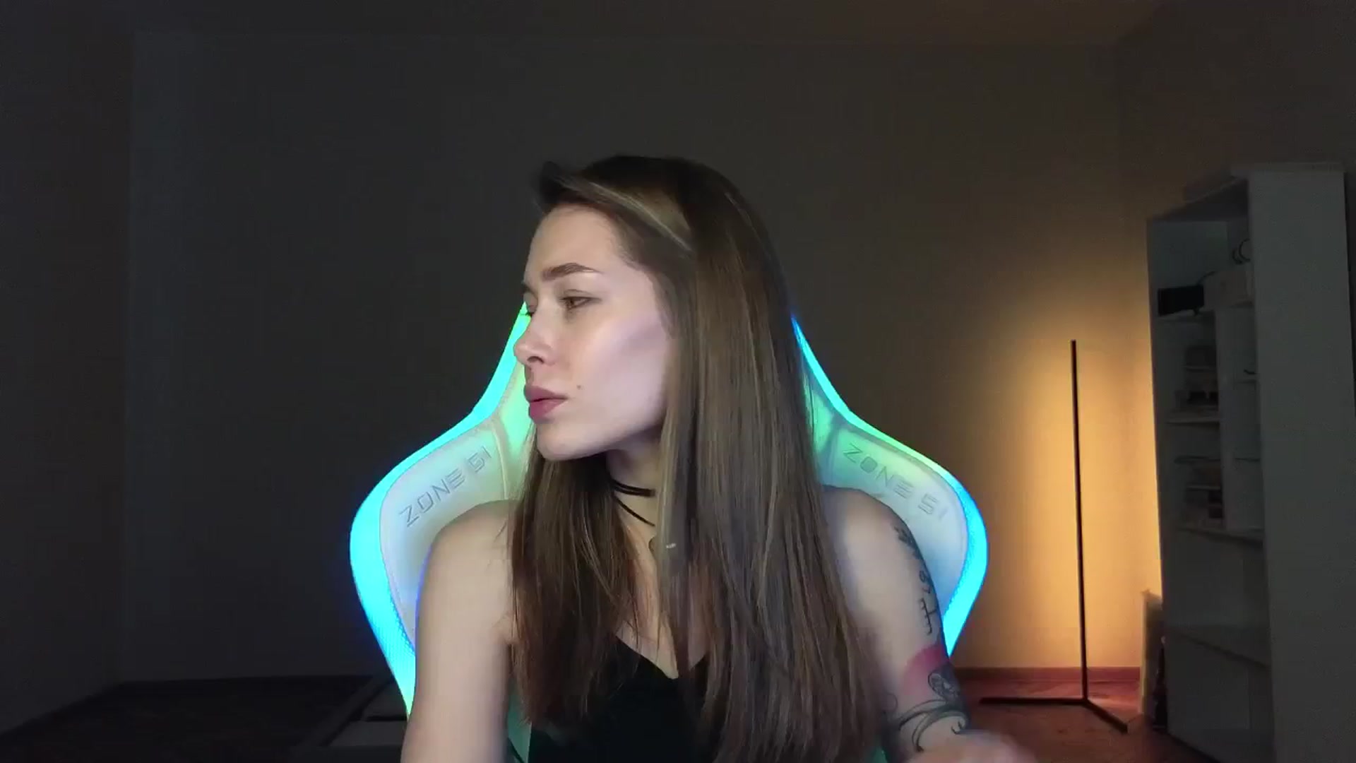 Gallery image thumbnail from KeepSpark's myfreecams stream on, 03/13/2025, 05:32 image 1 of 20