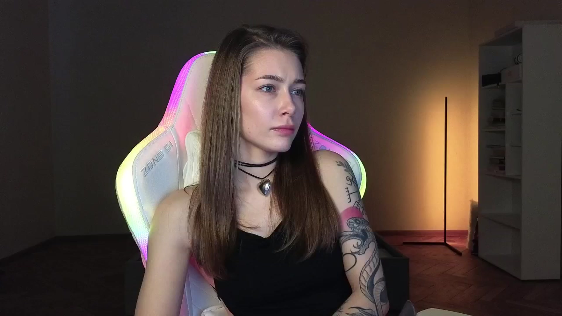 Gallery image thumbnail from KeepSpark's myfreecams stream on, 03/13/2025, 05:32 image 7 of 20
