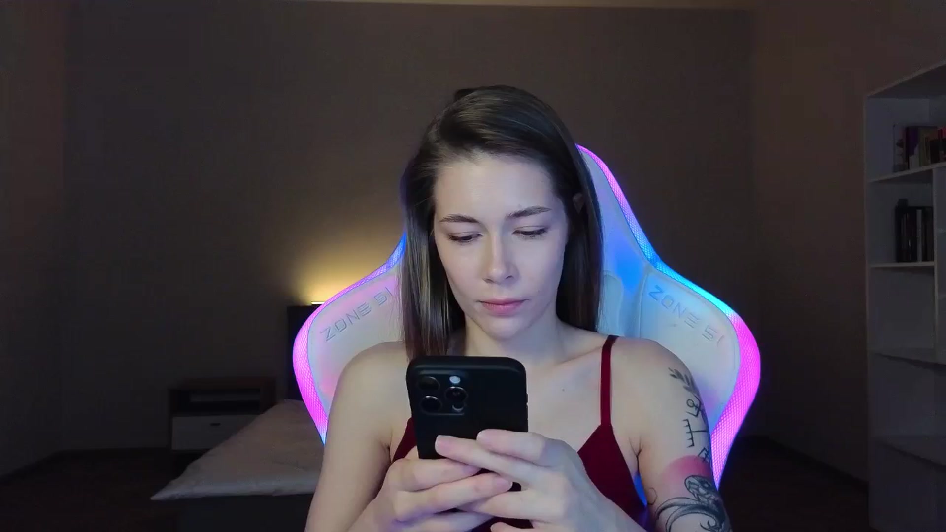 Gallery image thumbnail from KeepSpark's myfreecams stream on, 03/14/2025, 04:37 image 5 of 20