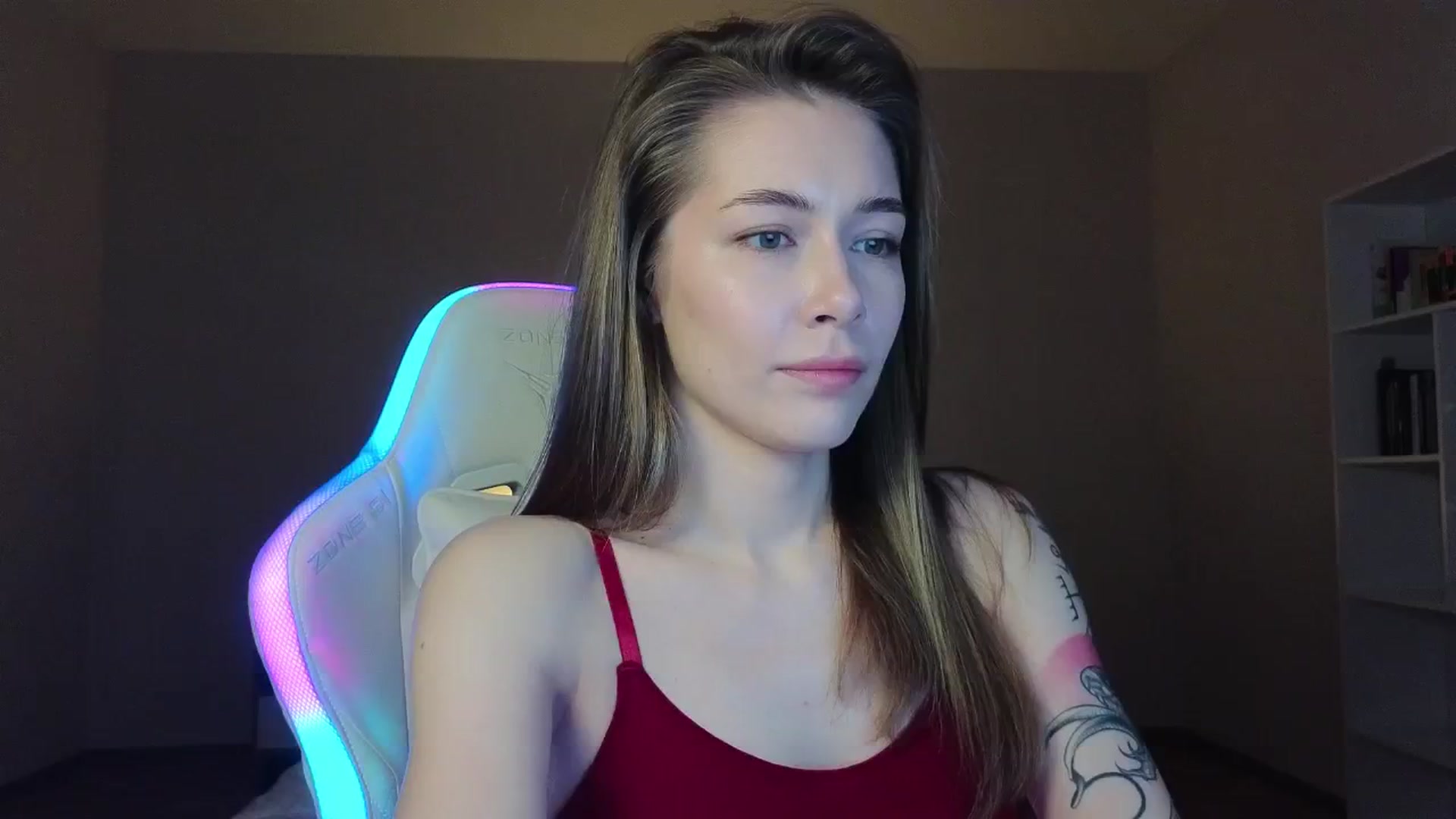 Gallery image thumbnail from KeepSpark's myfreecams stream on, 03/14/2025, 04:37 image 9 of 20
