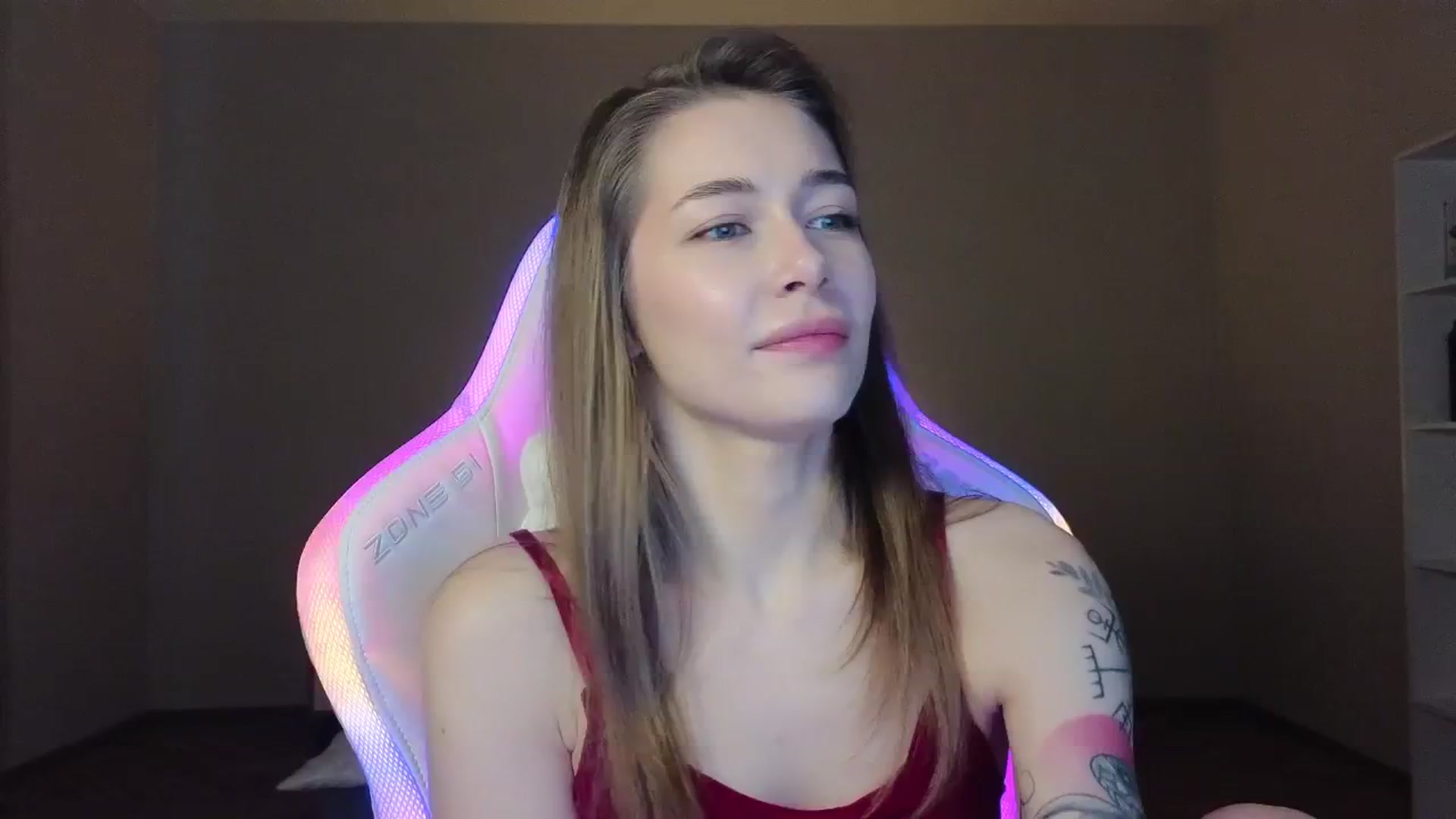 Gallery image thumbnail from KeepSpark's myfreecams stream on, 03/14/2025, 06:05 image 6 of 20