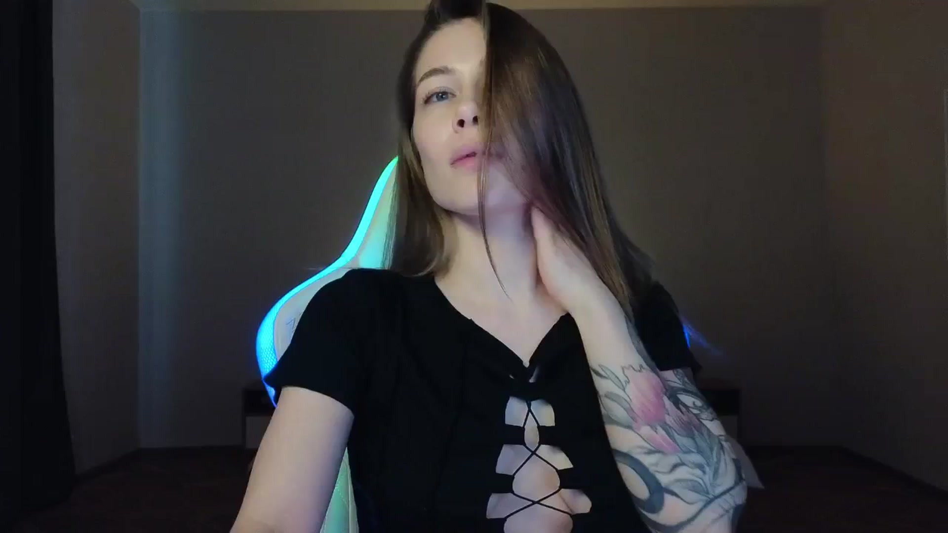 Gallery image thumbnail from KeepSpark's myfreecams stream on, 03/16/2025, 07:09 image 2 of 20