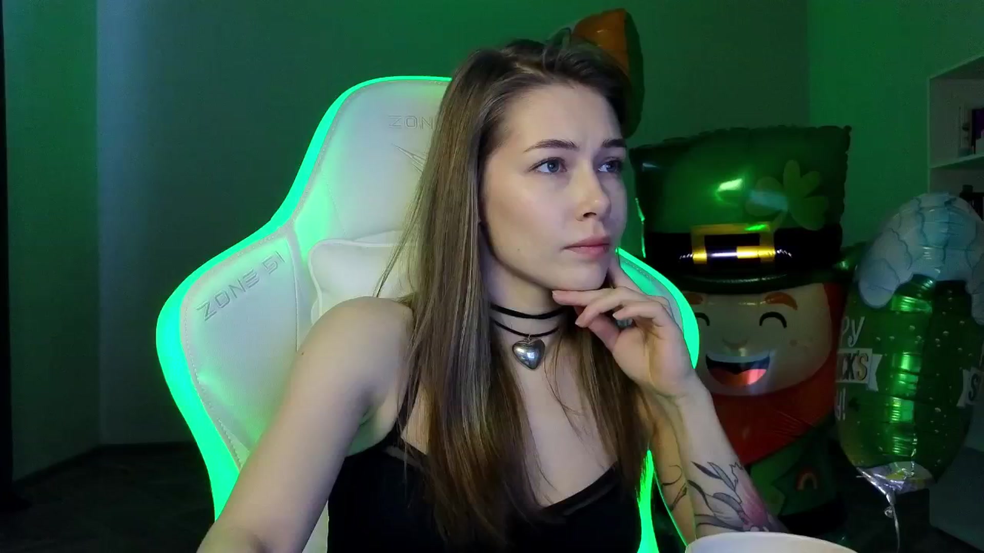 Gallery image thumbnail from KeepSpark's myfreecams stream on, 03/18/2025, 06:07 image 19 of 20