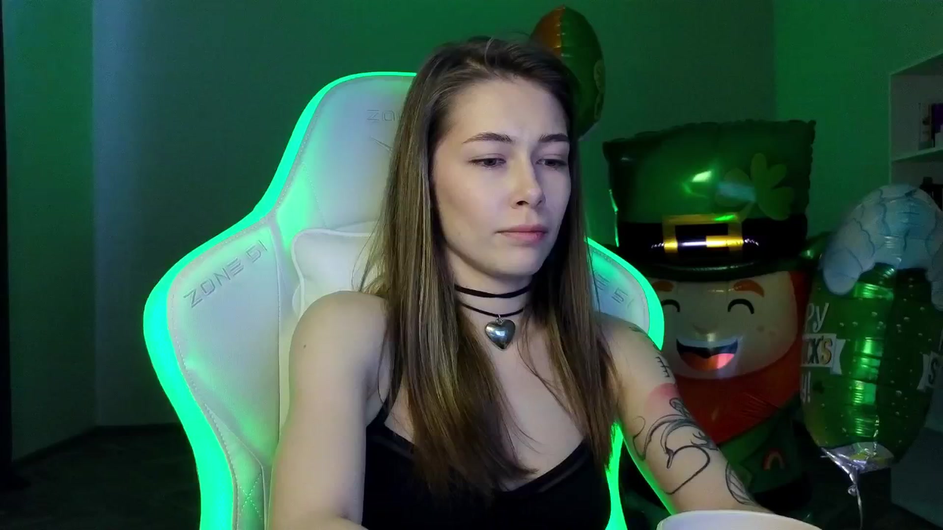 Gallery image thumbnail from KeepSpark's myfreecams stream on, 03/18/2025, 06:07 image 16 of 20