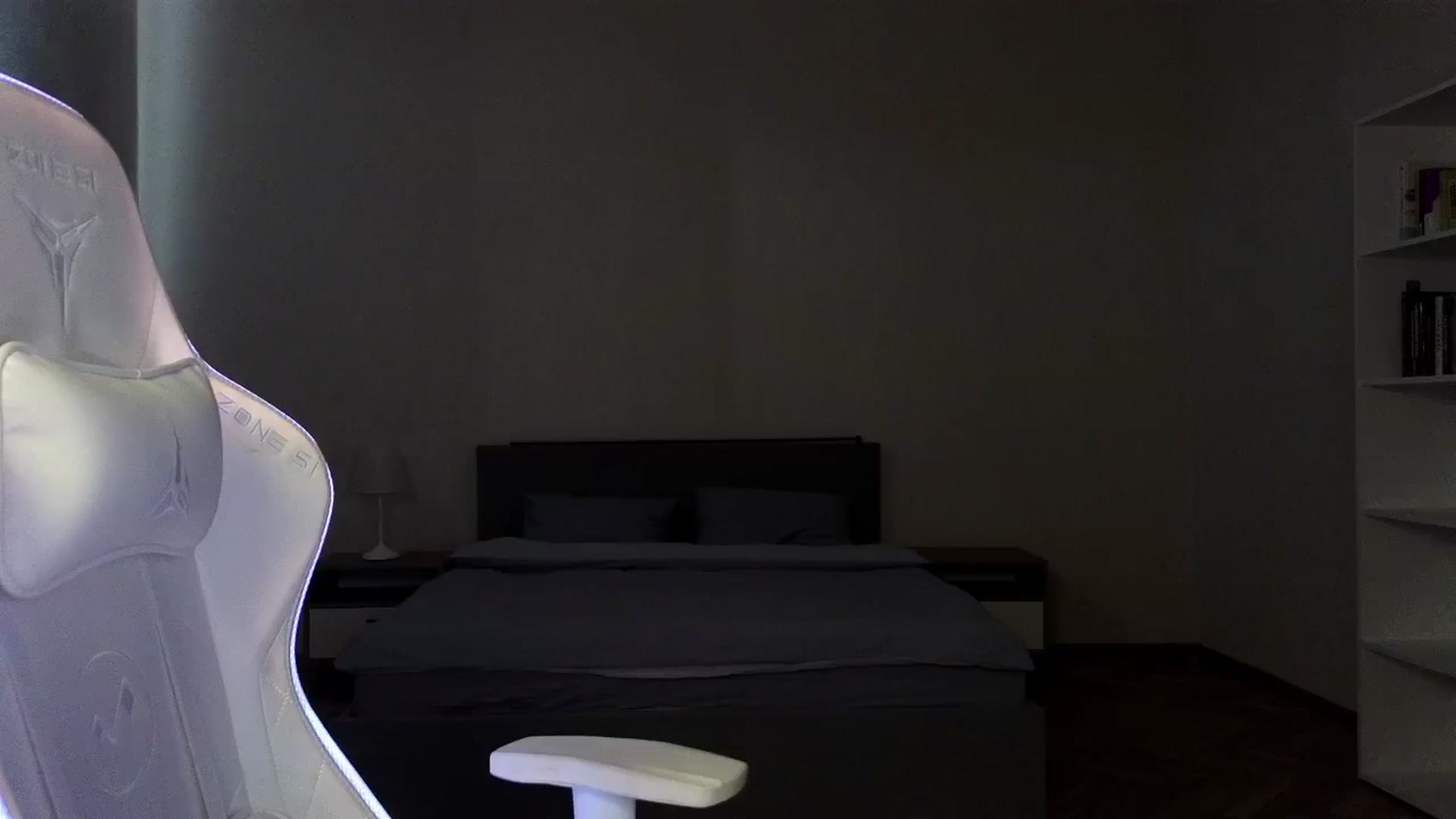 Gallery image thumbnail from KeepSpark's myfreecams stream on, 03/20/2025, 08:00 image 15 of 20
