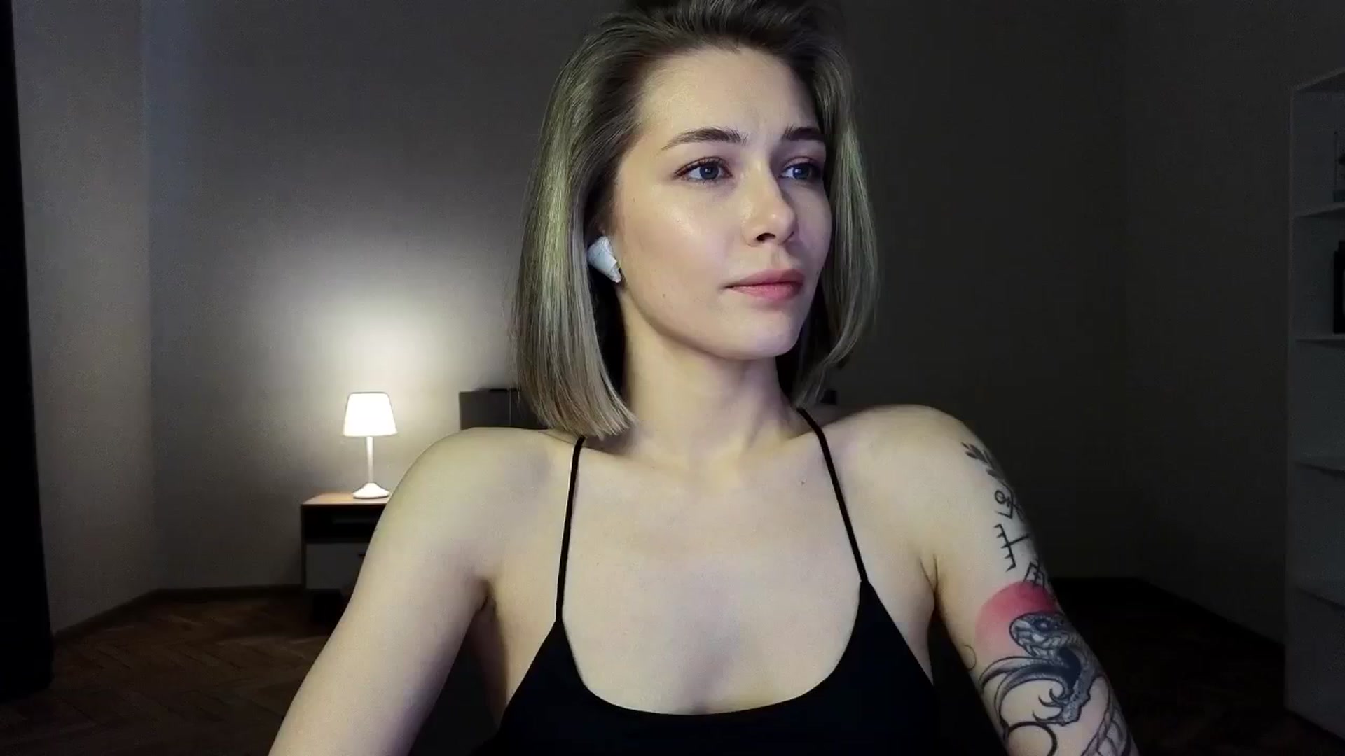 Gallery image thumbnail from KeepSpark's myfreecams stream on, 03/21/2025, 06:44 image 9 of 20