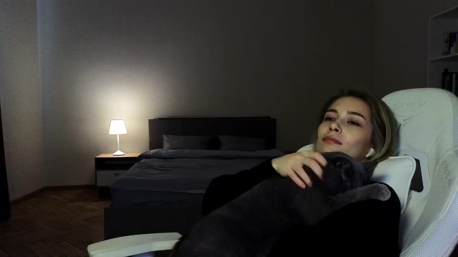 Gallery image thumbnail from KeepSpark's myfreecams stream on, 03/21/2025, 08:07 image 7 of 20