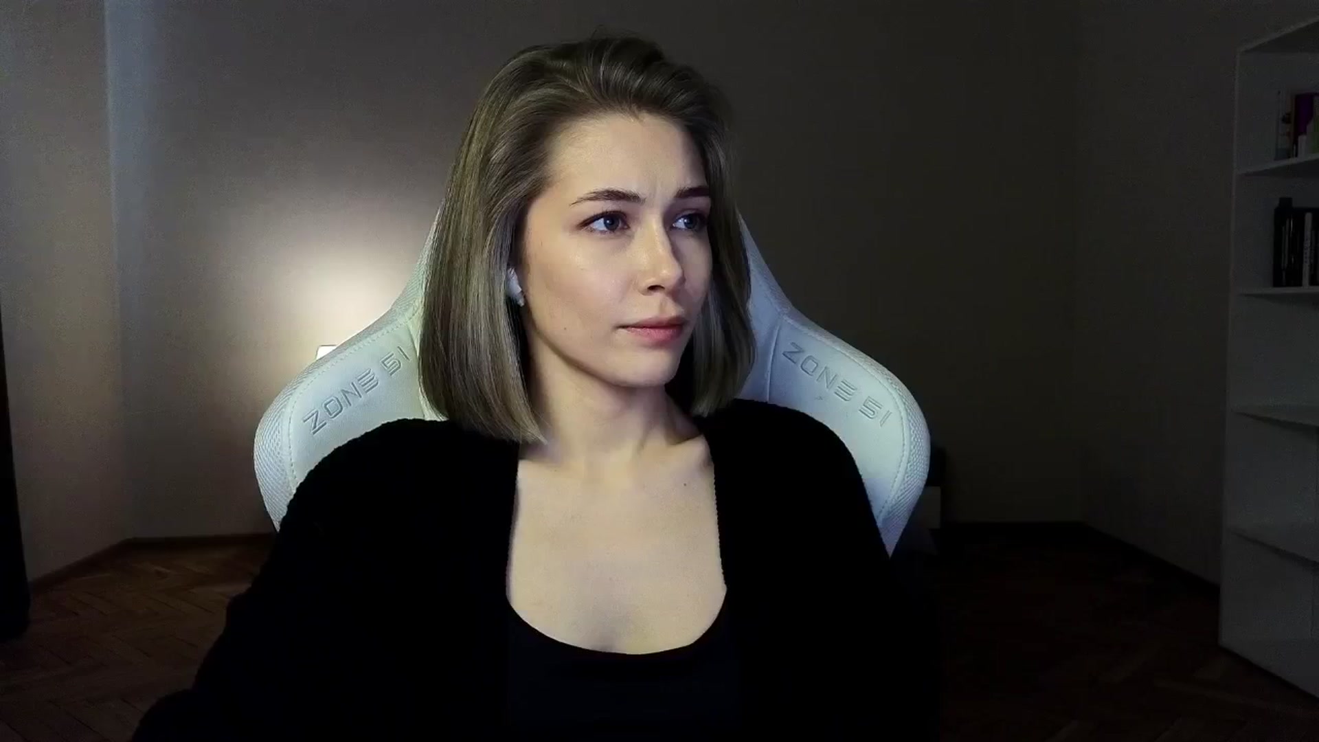 Gallery image thumbnail from KeepSpark's myfreecams stream on, 03/21/2025, 08:07 image 1 of 20