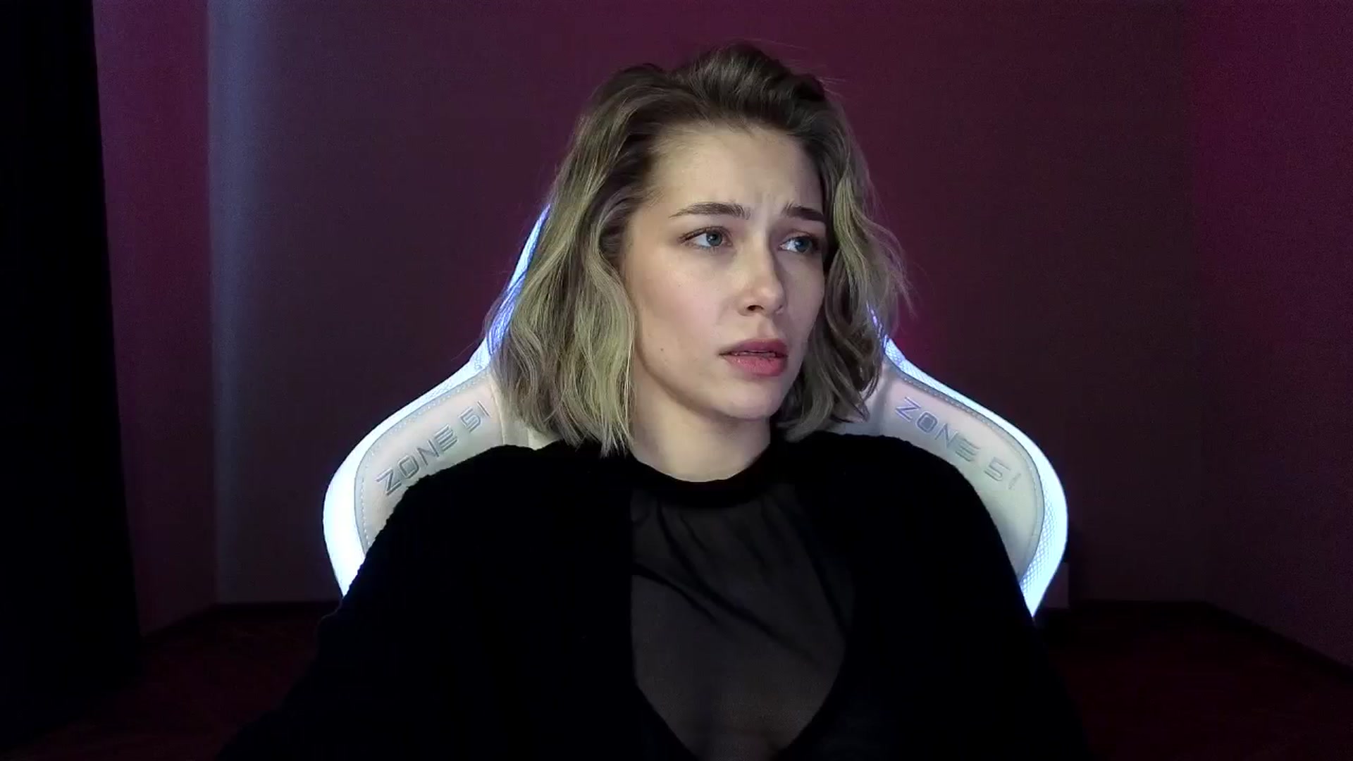 Gallery image thumbnail from KeepSpark's myfreecams stream on, 03/22/2025, 06:16 image 17 of 20