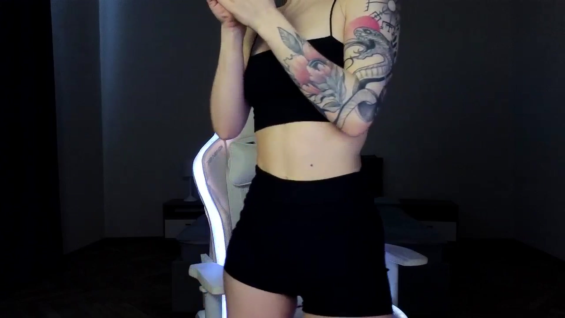 Gallery image thumbnail from KeepSpark's myfreecams stream on, 03/23/2025, 07:27 image 9 of 20