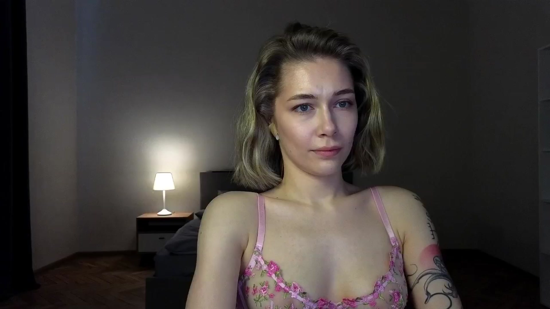 Gallery image thumbnail from KeepSpark's myfreecams stream on, 03/24/2025, 05:12 image 18 of 20