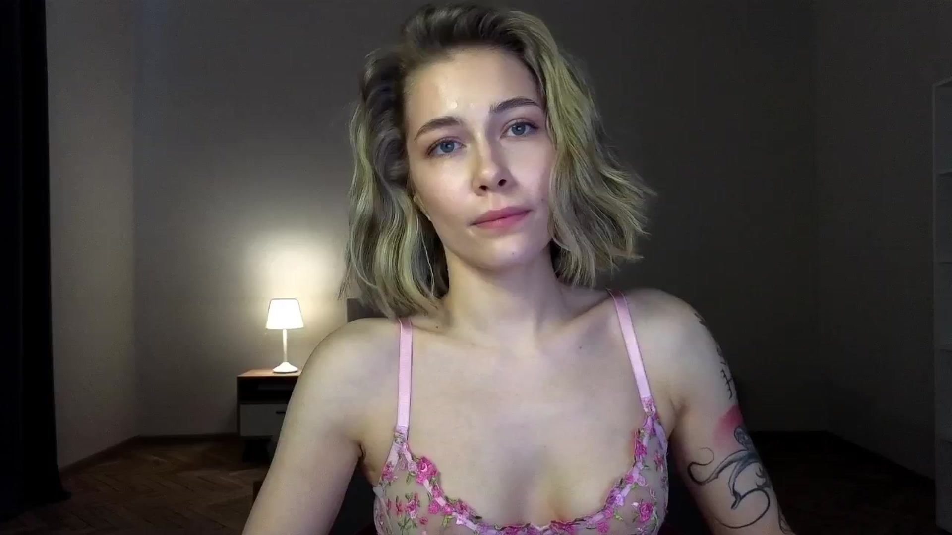 Gallery image thumbnail from KeepSpark's myfreecams stream on, 03/24/2025, 05:12 image 8 of 20