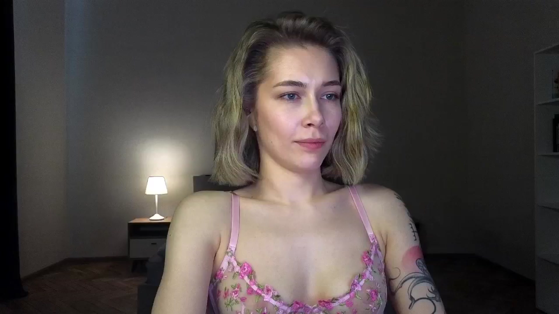 Gallery image thumbnail from KeepSpark's myfreecams stream on, 03/24/2025, 05:50 image 17 of 20