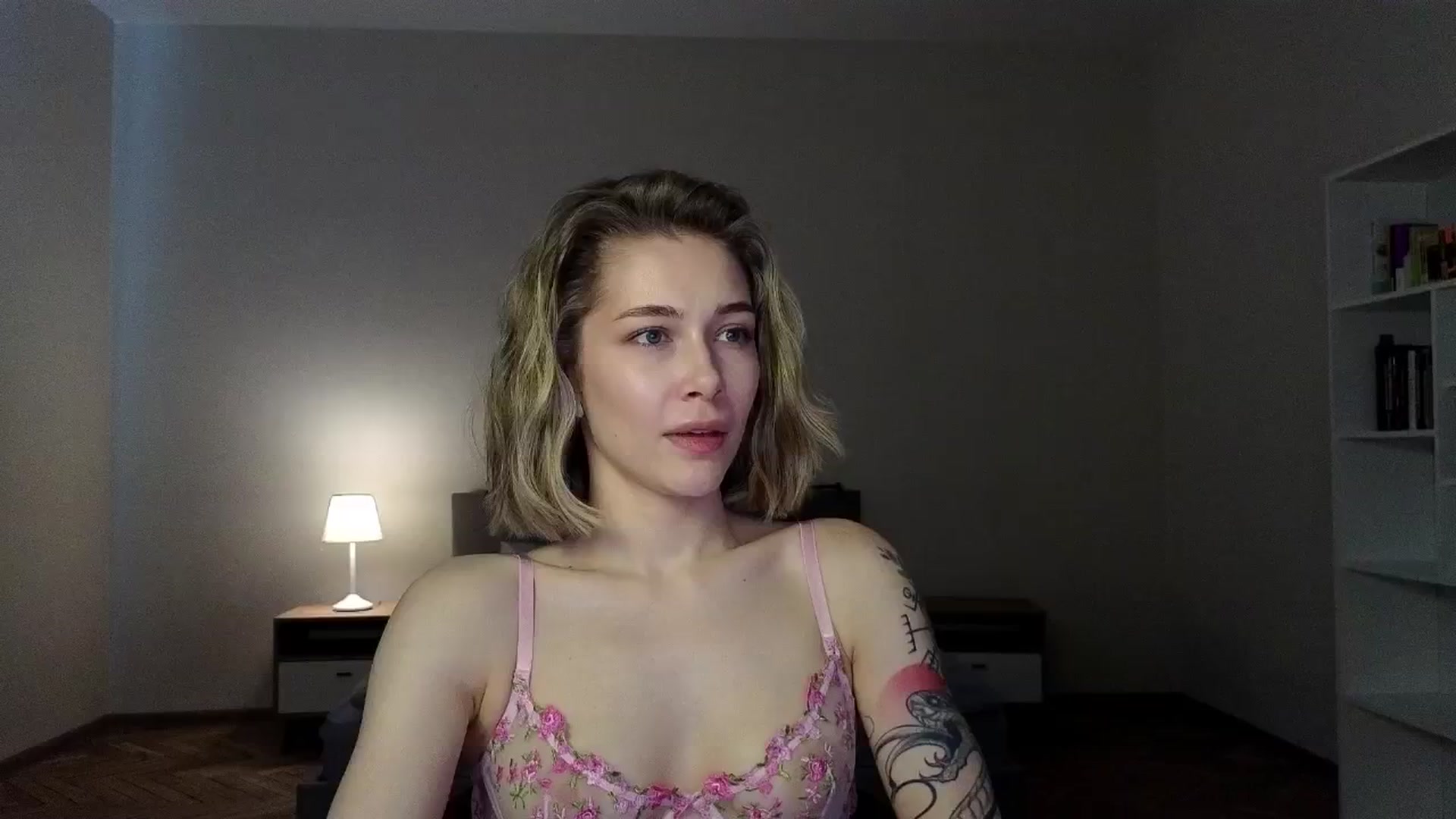 Gallery image thumbnail from KeepSpark's myfreecams stream on, 03/24/2025, 07:10 image 12 of 20