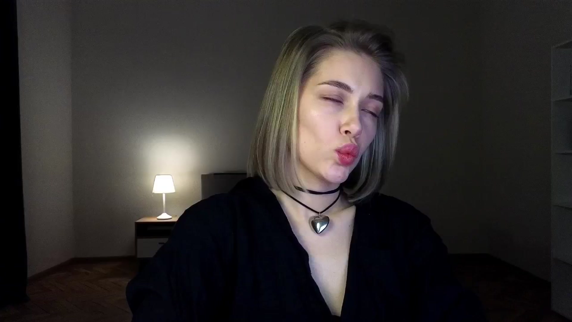 Gallery image thumbnail from KeepSpark's myfreecams stream on, 03/26/2025, 03:45 image 1 of 20