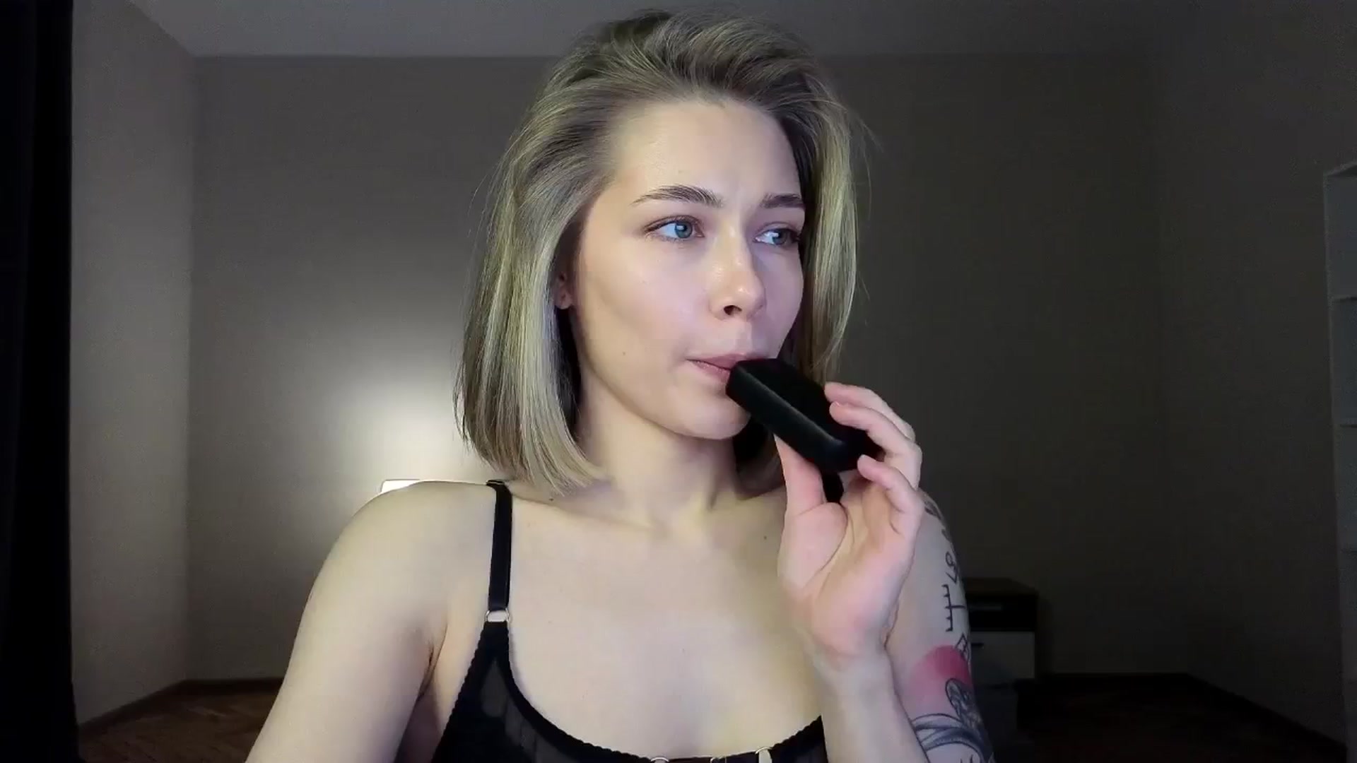 Gallery image thumbnail from KeepSpark's myfreecams stream on, 03/27/2025, 03:29 image 20 of 20