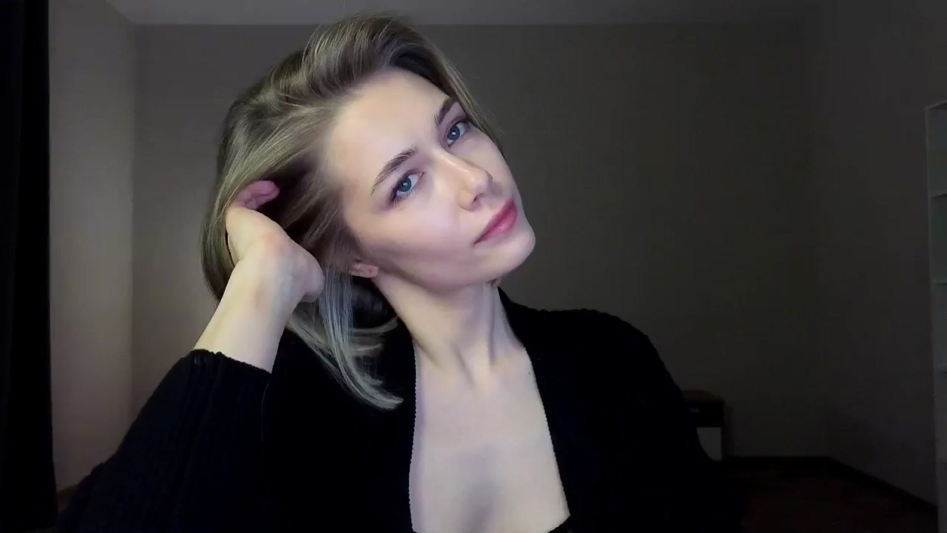 Gallery image thumbnail from KeepSpark's myfreecams stream on, 03/27/2025, 03:29 image 12 of 20