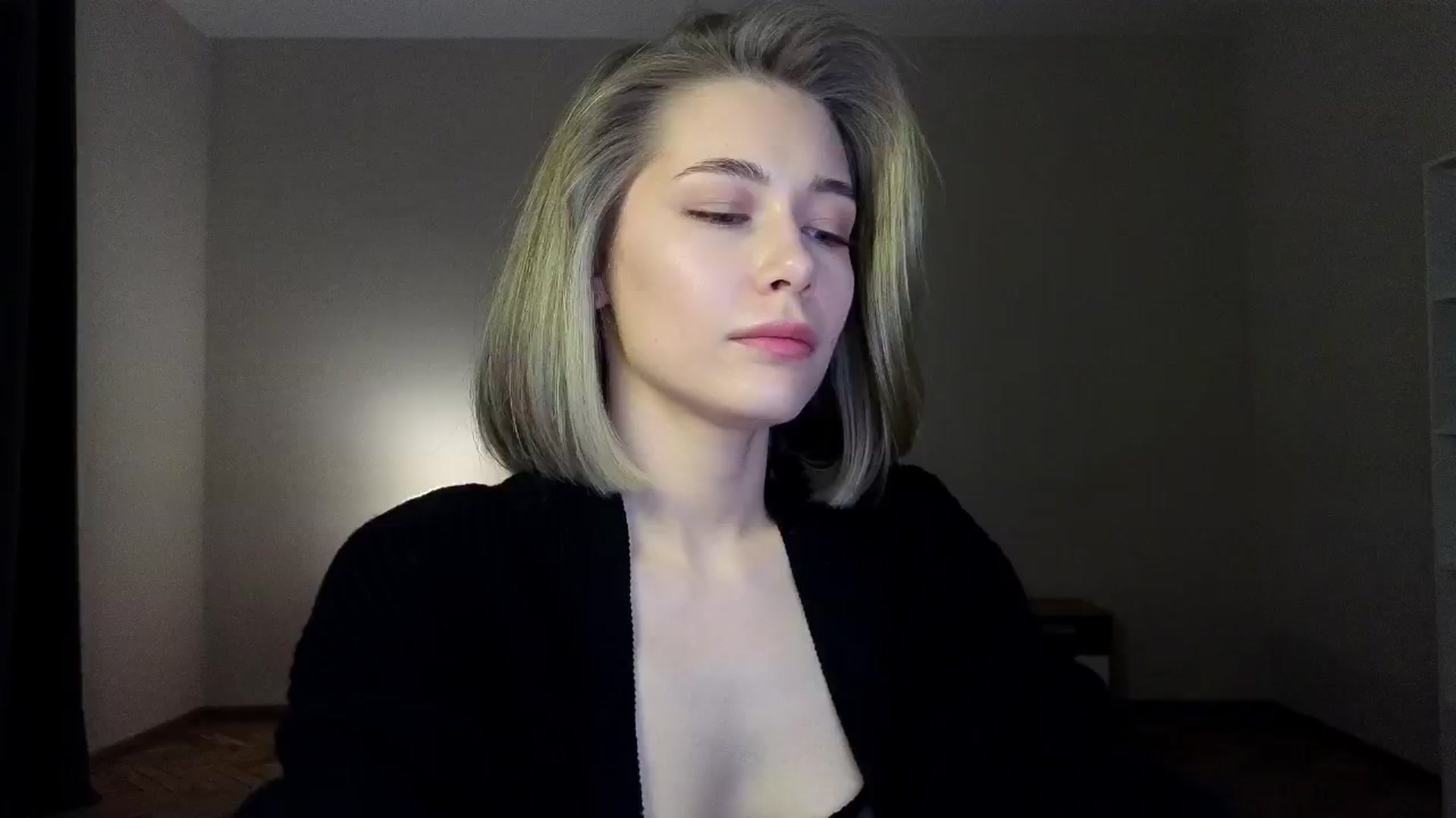 Gallery image thumbnail from KeepSpark's myfreecams stream on, 03/27/2025, 03:29 image 8 of 20