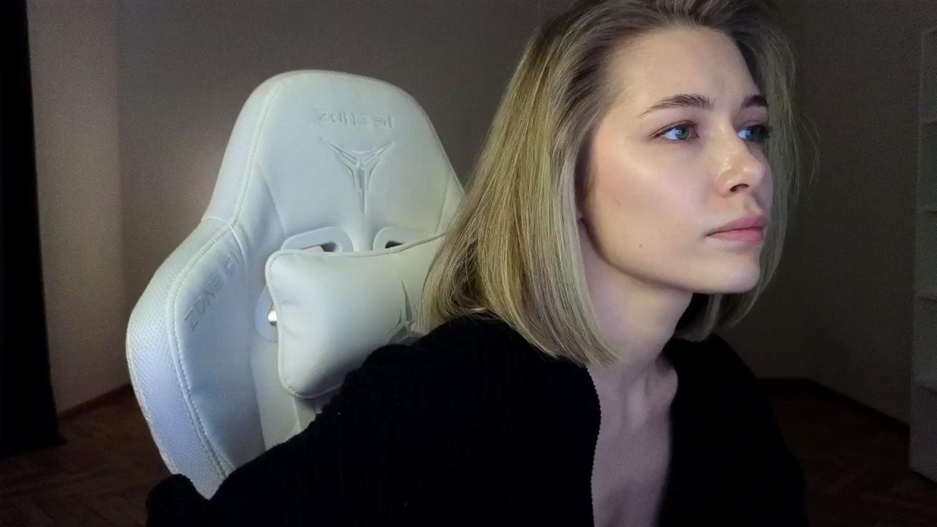 Gallery image thumbnail from KeepSpark's myfreecams stream on, 03/27/2025, 05:53 image 6 of 20