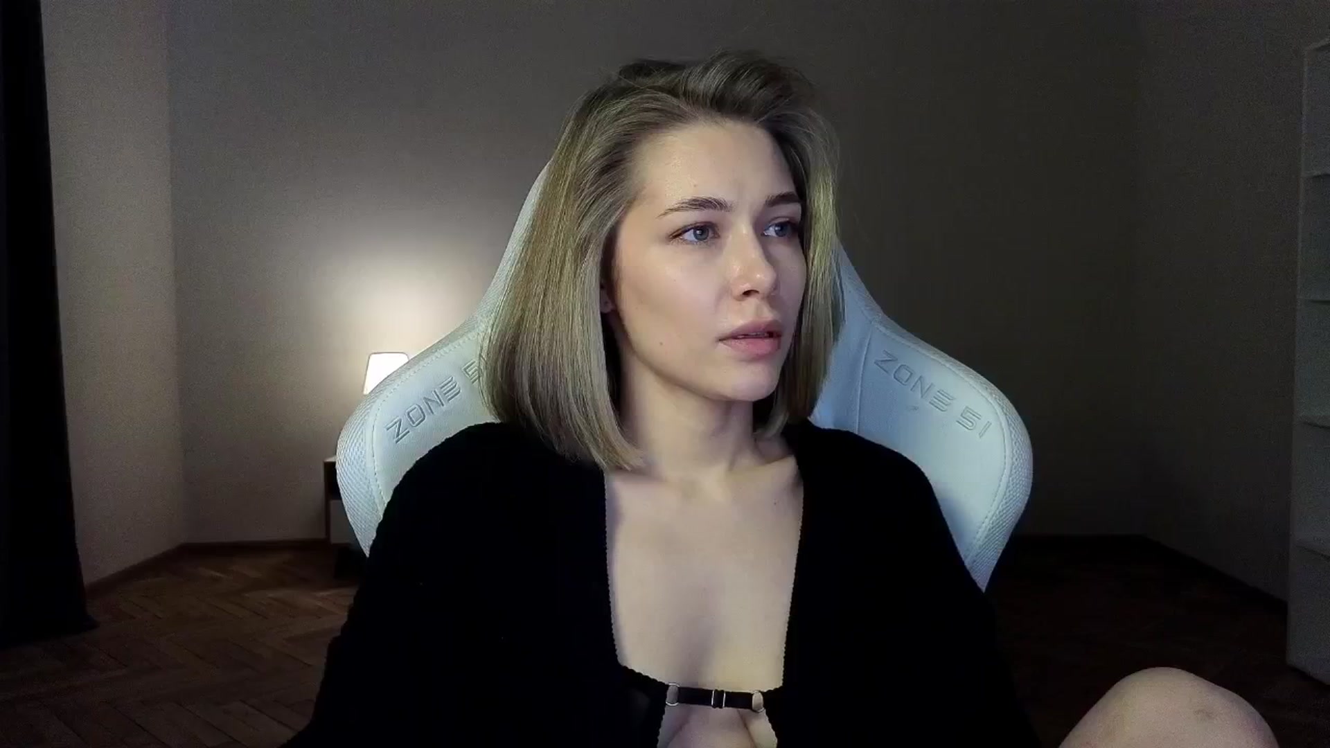 Gallery image thumbnail from KeepSpark's myfreecams stream on, 03/27/2025, 05:53 image 8 of 20