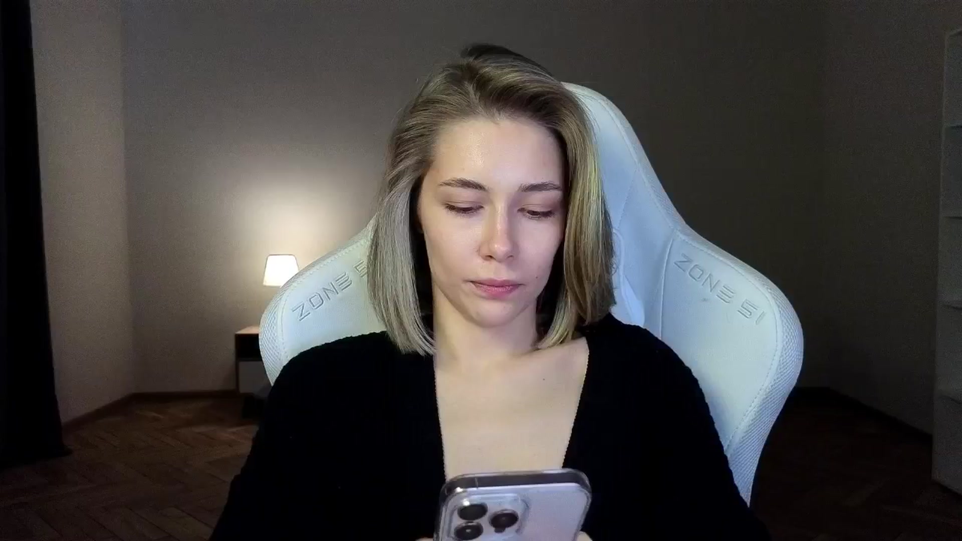 Gallery image thumbnail from KeepSpark's myfreecams stream on, 03/27/2025, 05:53 image 10 of 20