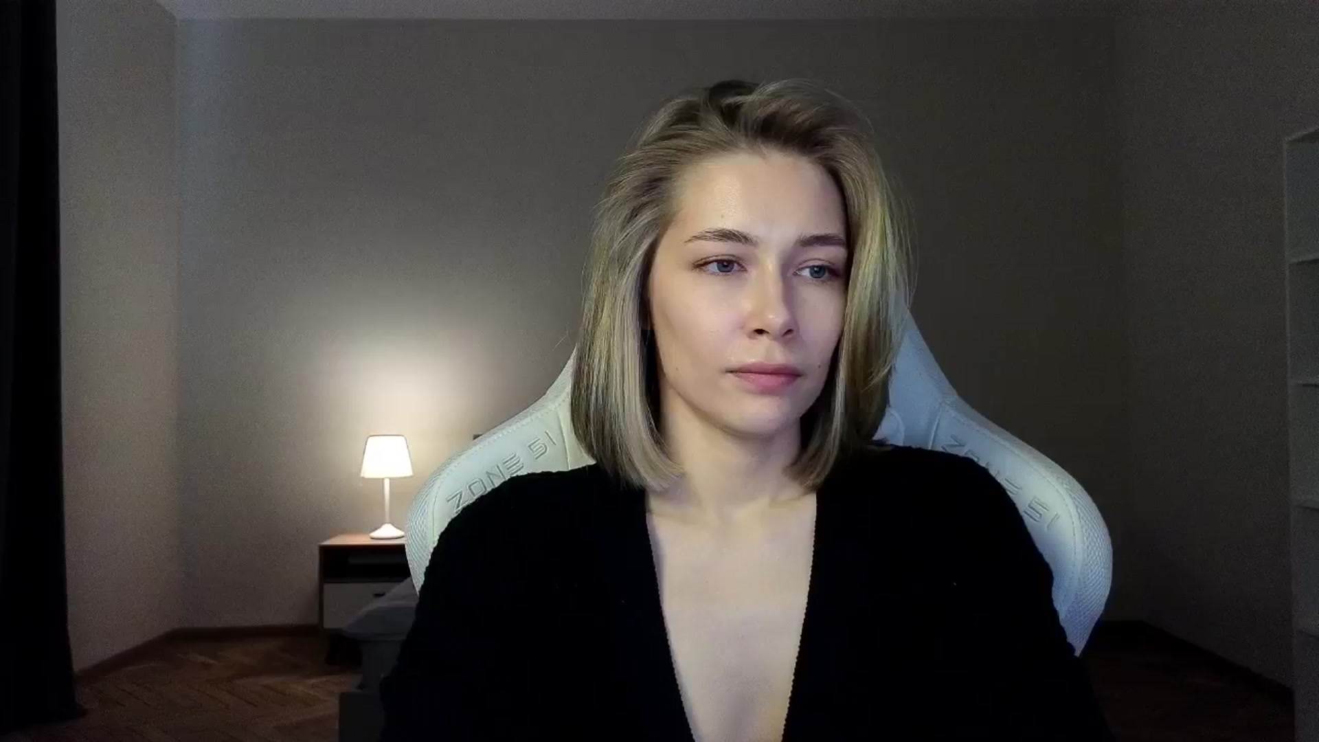 Gallery image thumbnail from KeepSpark's myfreecams stream on, 03/27/2025, 06:33 image 12 of 20