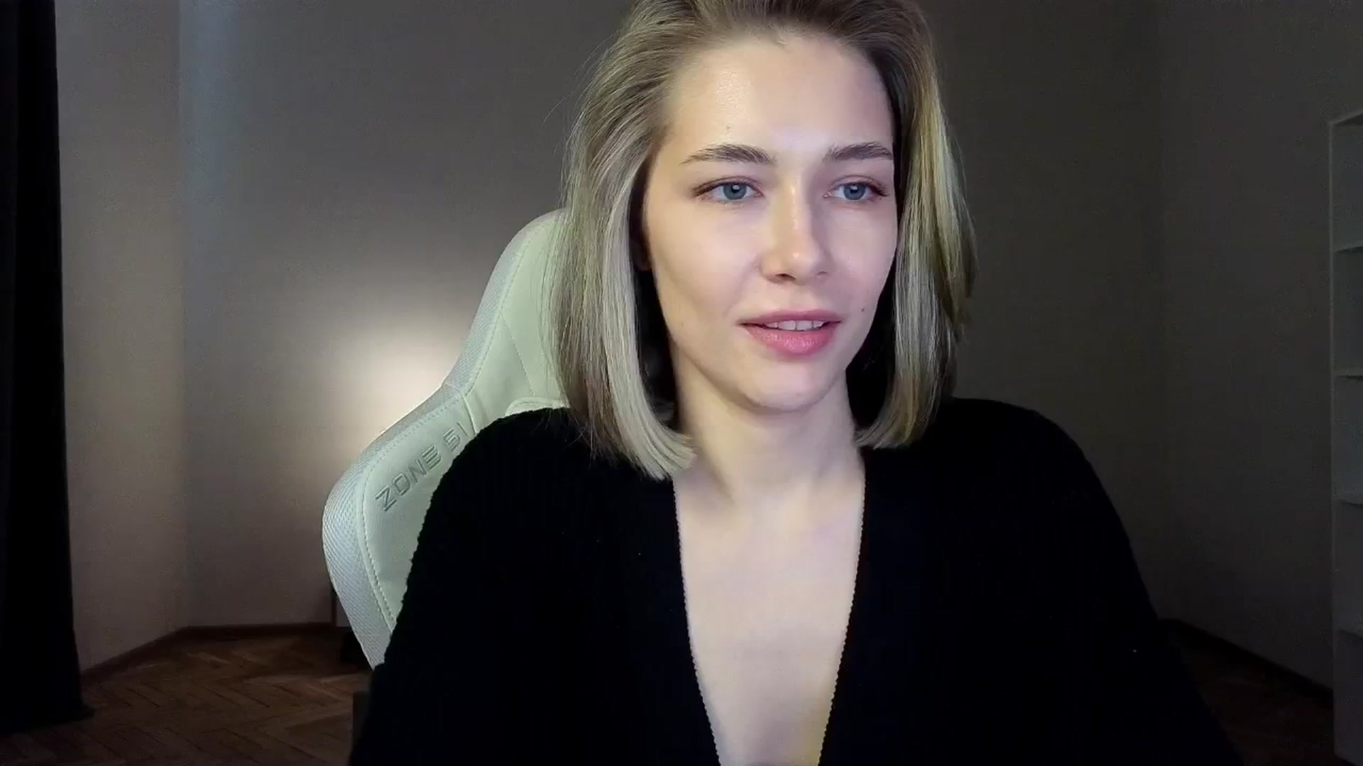 Gallery image thumbnail from KeepSpark's myfreecams stream on, 03/27/2025, 07:41 image 4 of 20