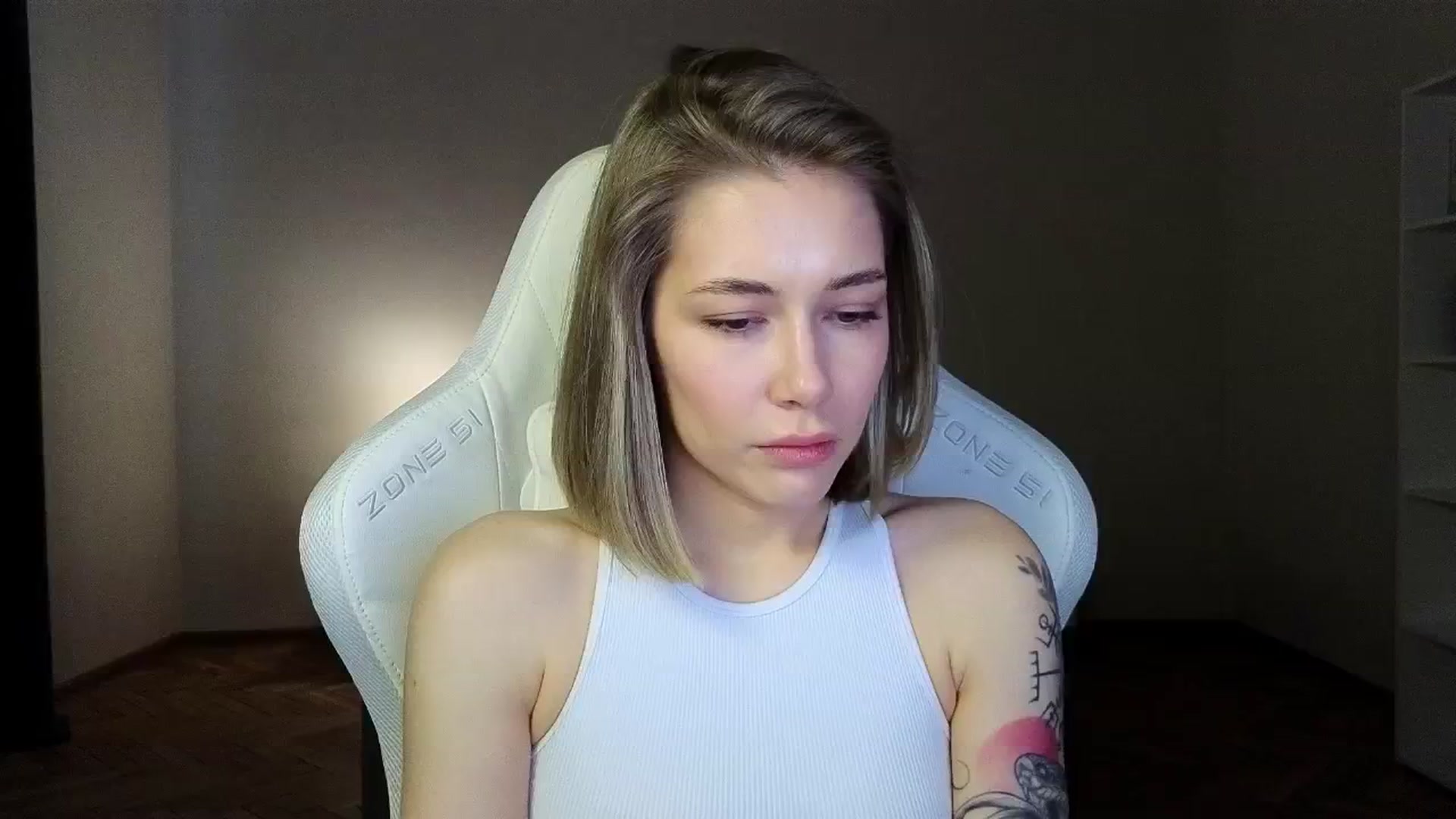 Gallery image thumbnail from KeepSpark's myfreecams stream on, 03/28/2025, 05:33 image 2 of 20