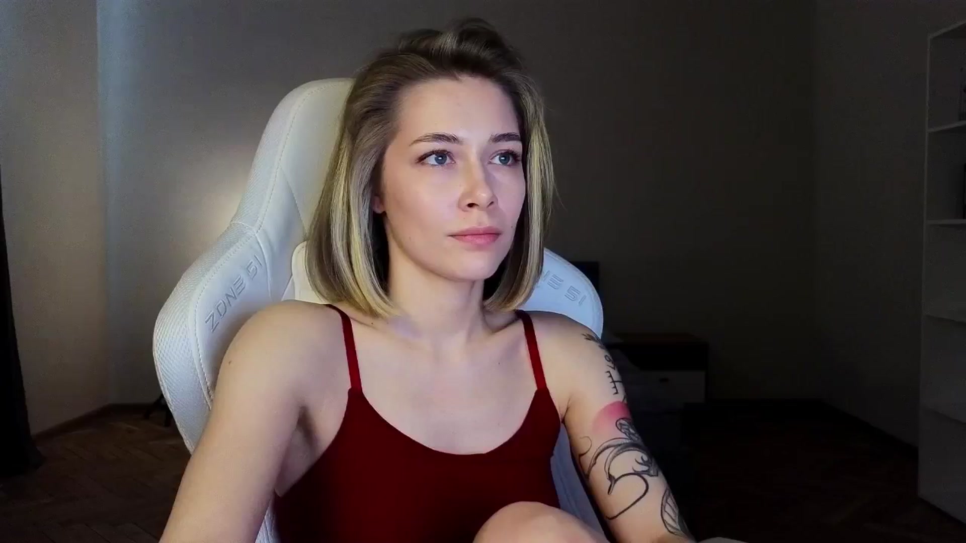 Gallery image thumbnail from KeepSpark's myfreecams stream on, 03/30/2025, 07:22 image 20 of 20
